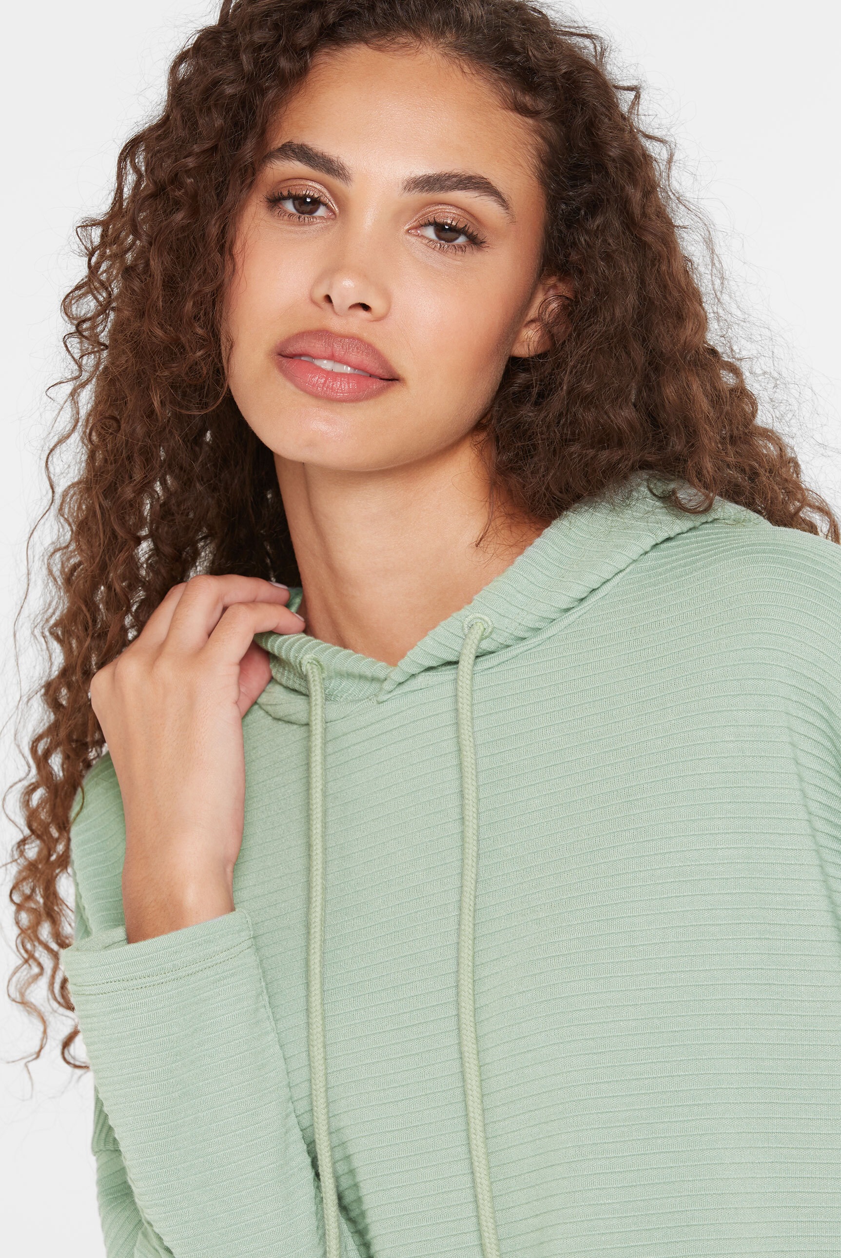 SENSES.THE LABEL Kapuzensweatshirt , mit überschnittenen Schultern
