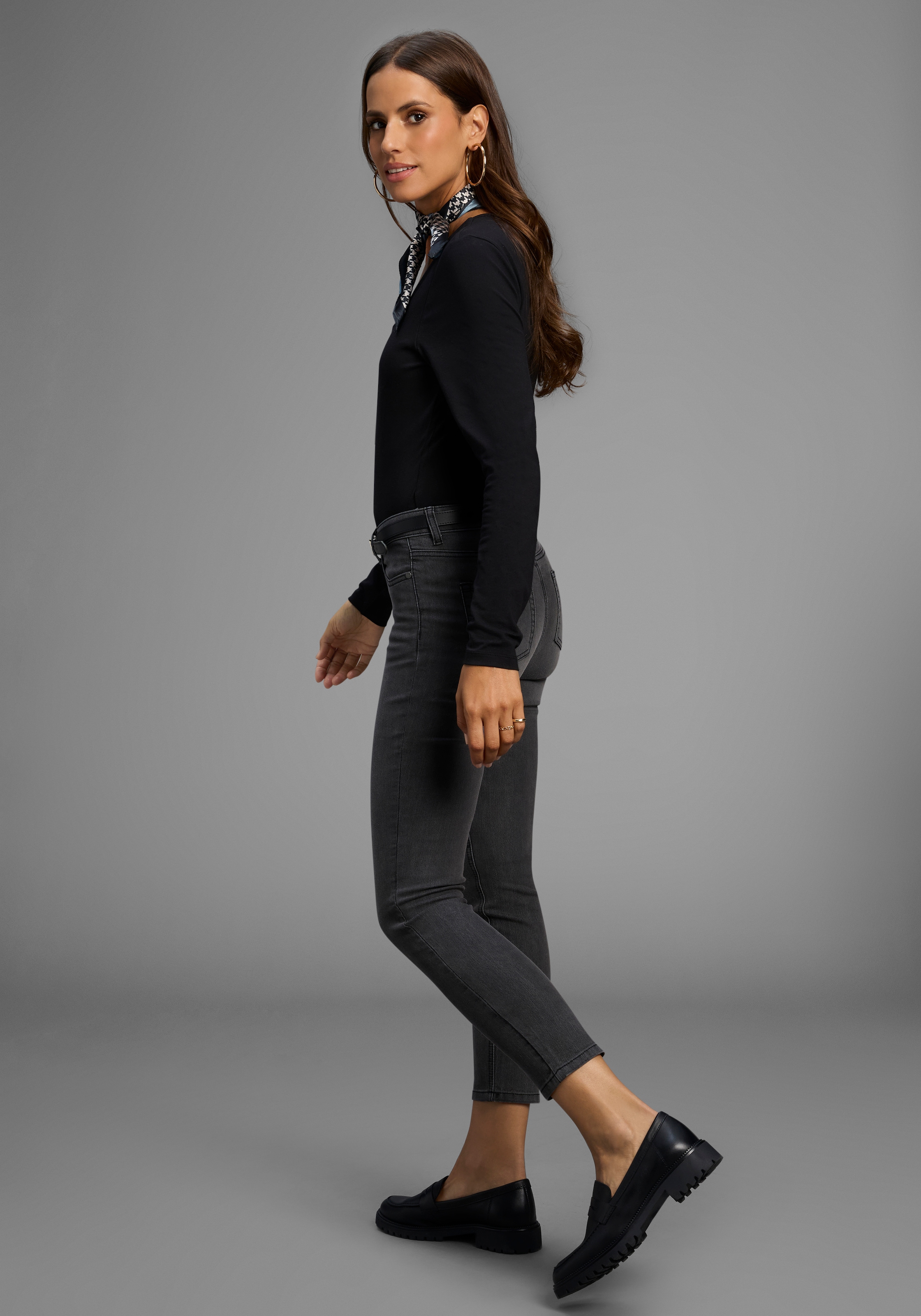 Arizona 7/8-Jeans »Shaping«, eng anliegend, Röhrenjeans, Used-Waschung, High-Waist, 7/8-Länge
