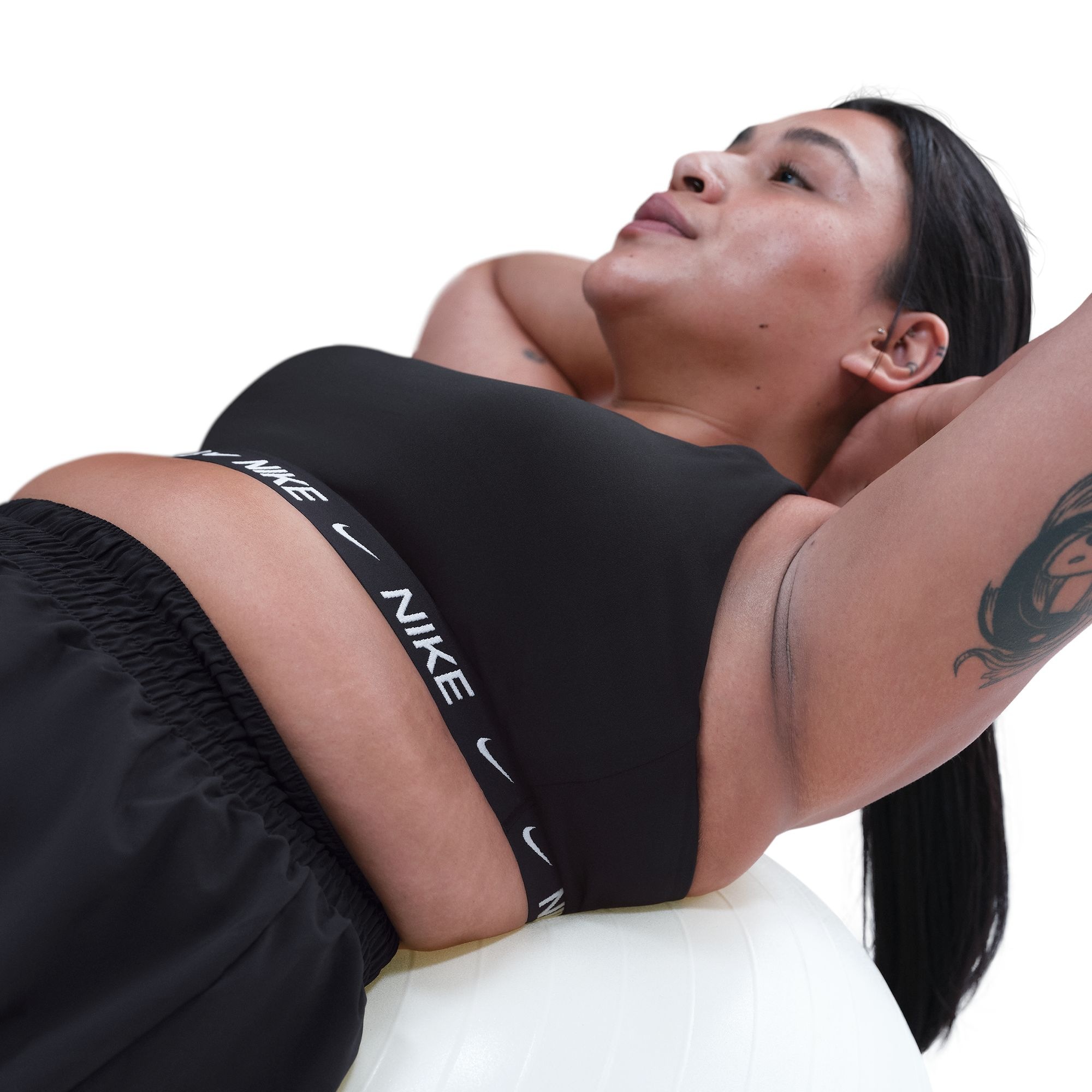 Nike Tanktop »W NK DF INDY LGT SPT BRA« sportlicher Stil, für sportliche Aktivitäten, leichtes Tragegefühl