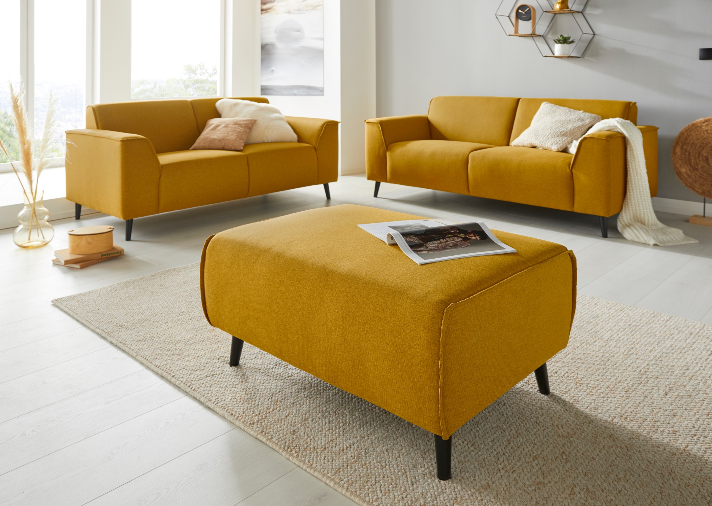 DOMO collection Hocker »Amora« mit Federkern, Fußhöhe passend für gängige Saugroboter!