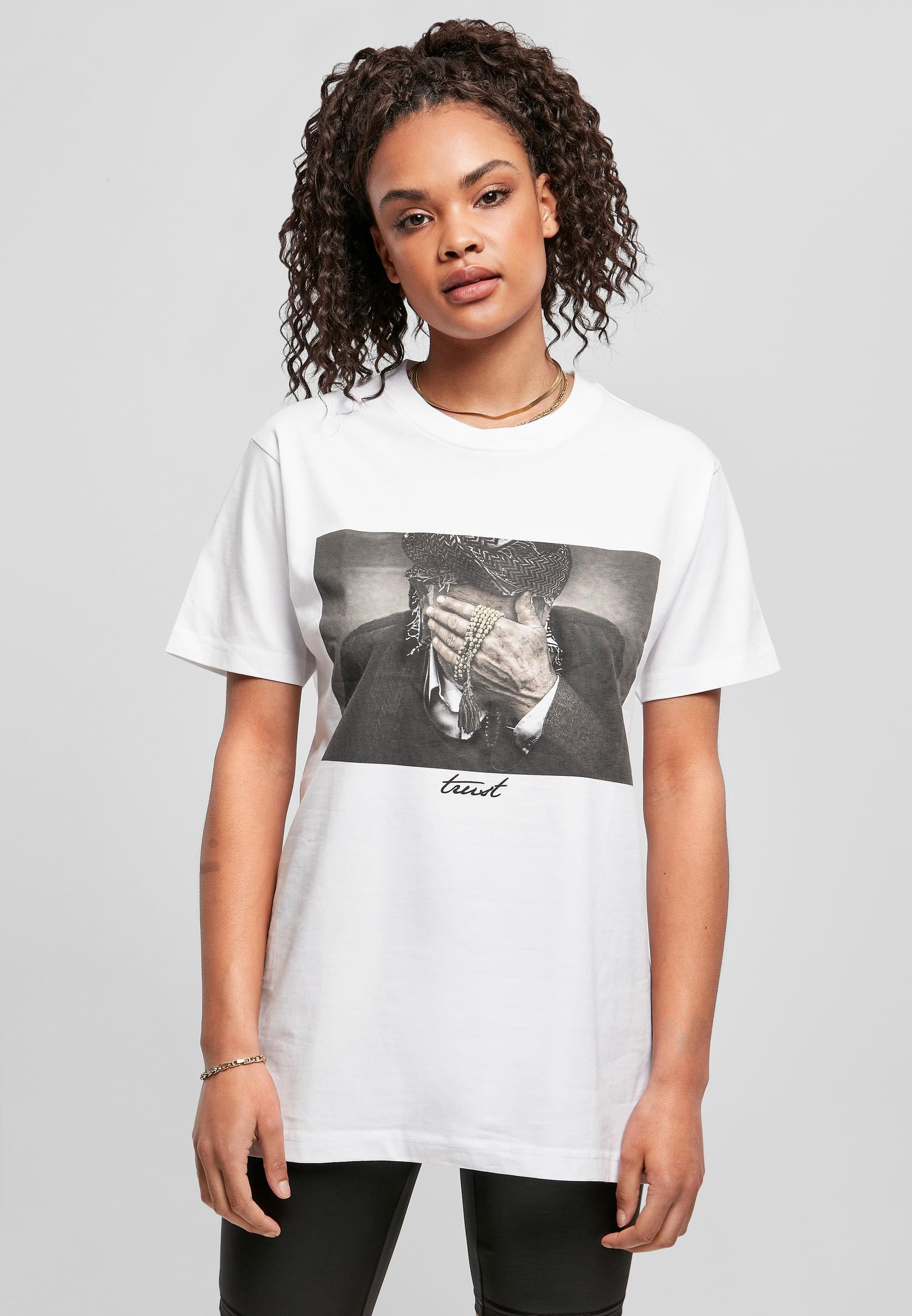 MisterTee T-Shirt »MisterTee Herren Le Papillon Oversize Tee«, (1 tlg.)