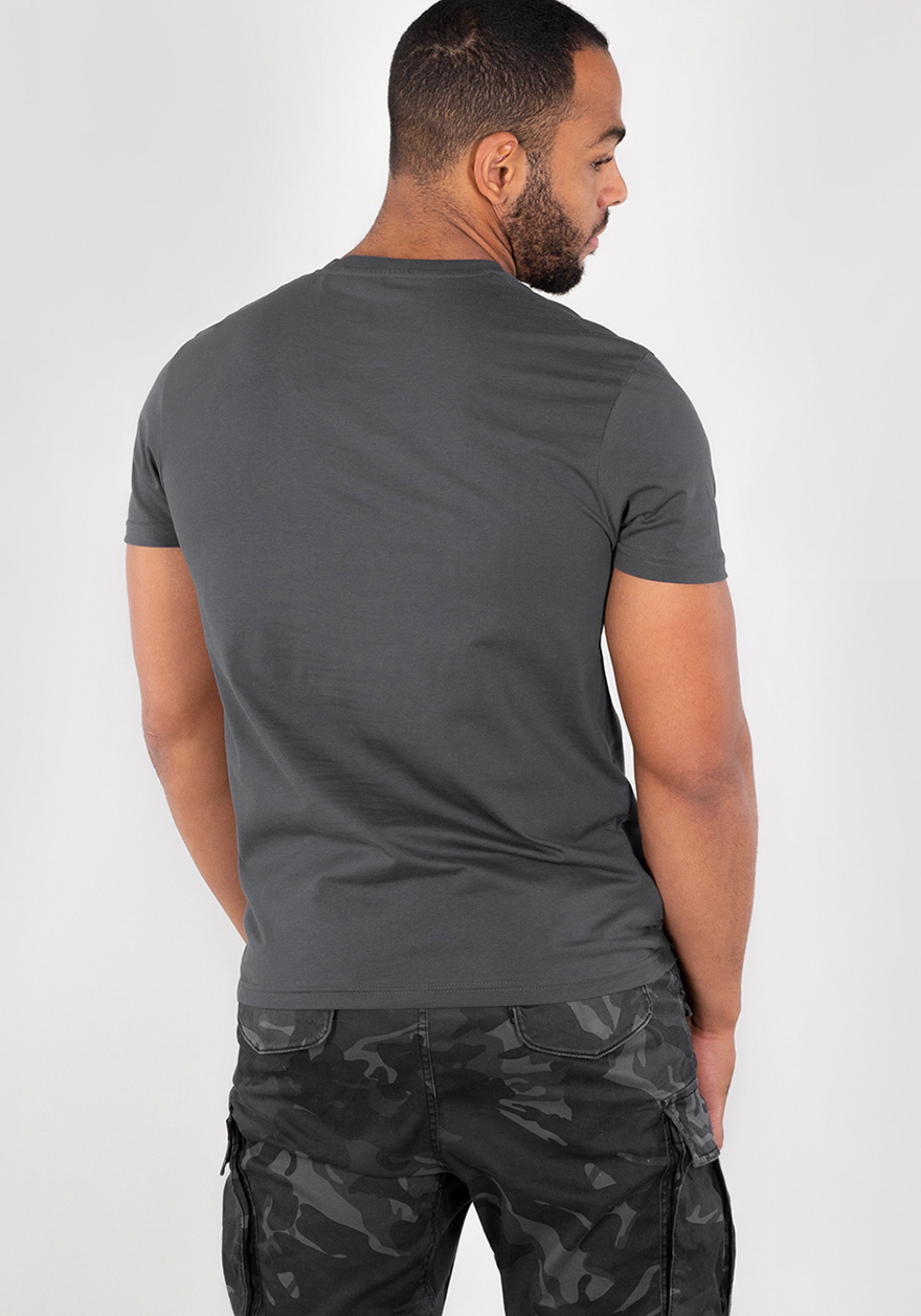 Thumbnail - Alpha Industries T-Shirt "Alpha Industries Men - T-Shirts Basic T Small Logo"