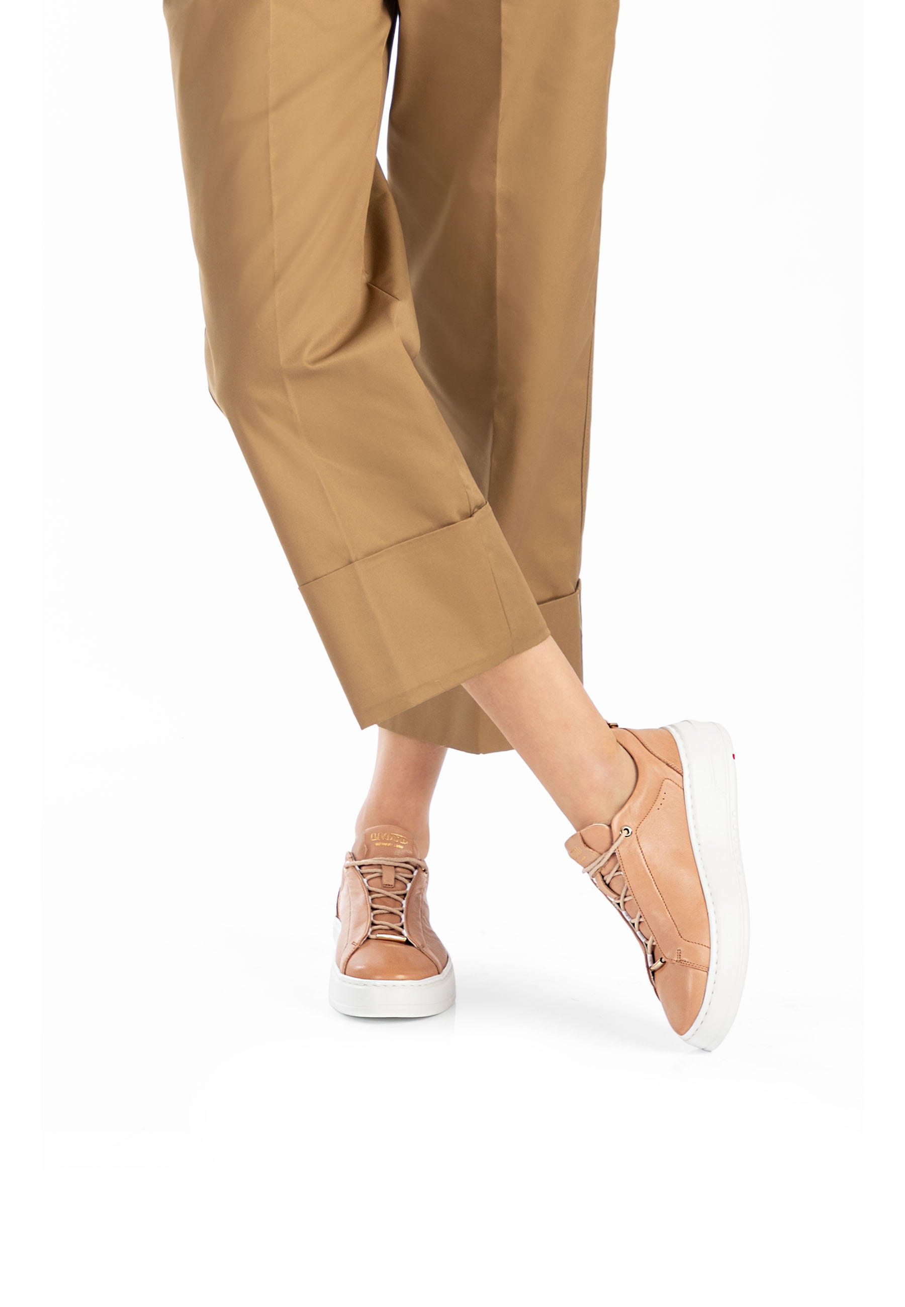 Lloyd Sneaker »Hochwertiger Sneaker«  mit modernem Design