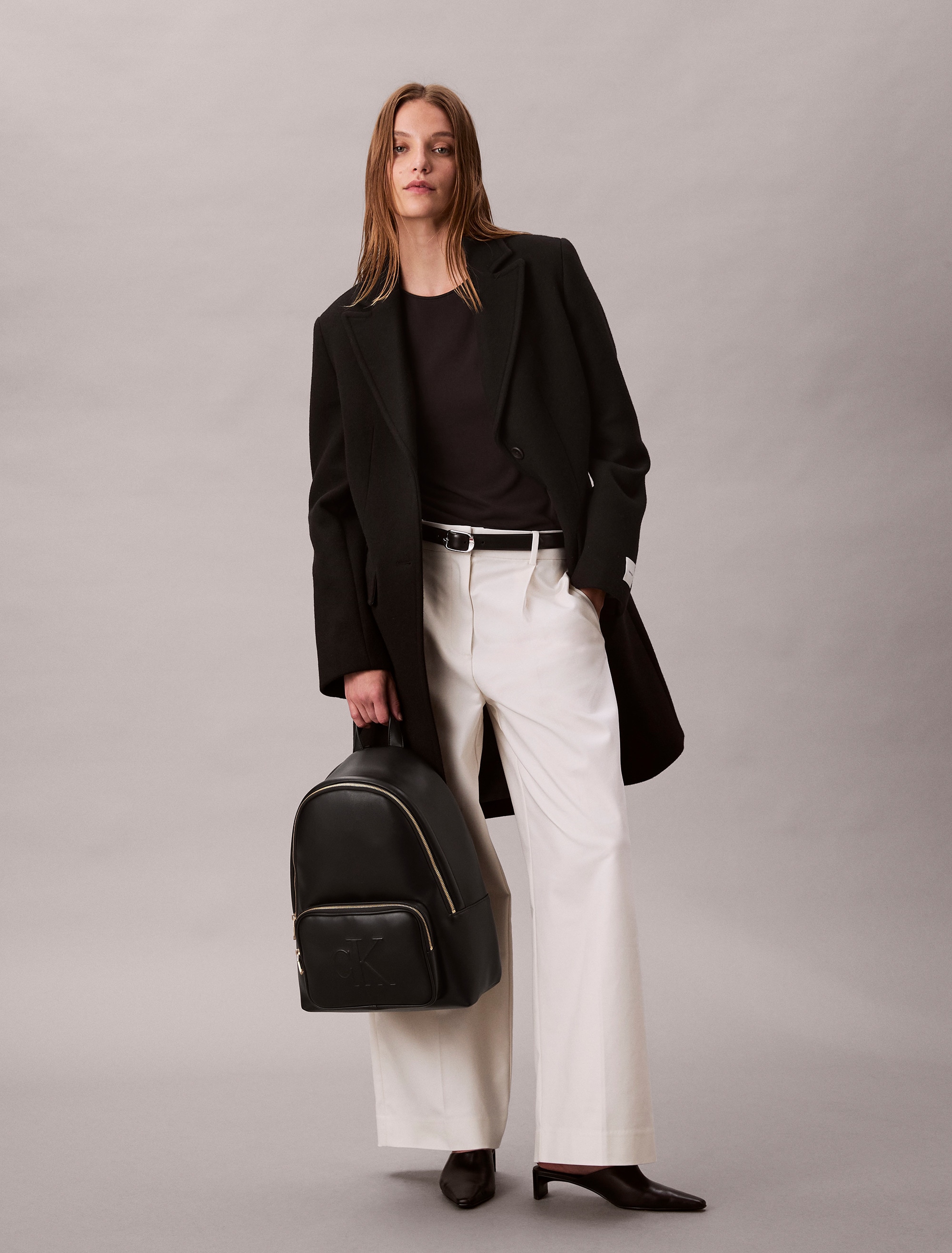 Calvin Klein Rucksack »RAISED CK BACKPACK«, Cityrucksack, Freizeitrucksack, mit CK-Logo