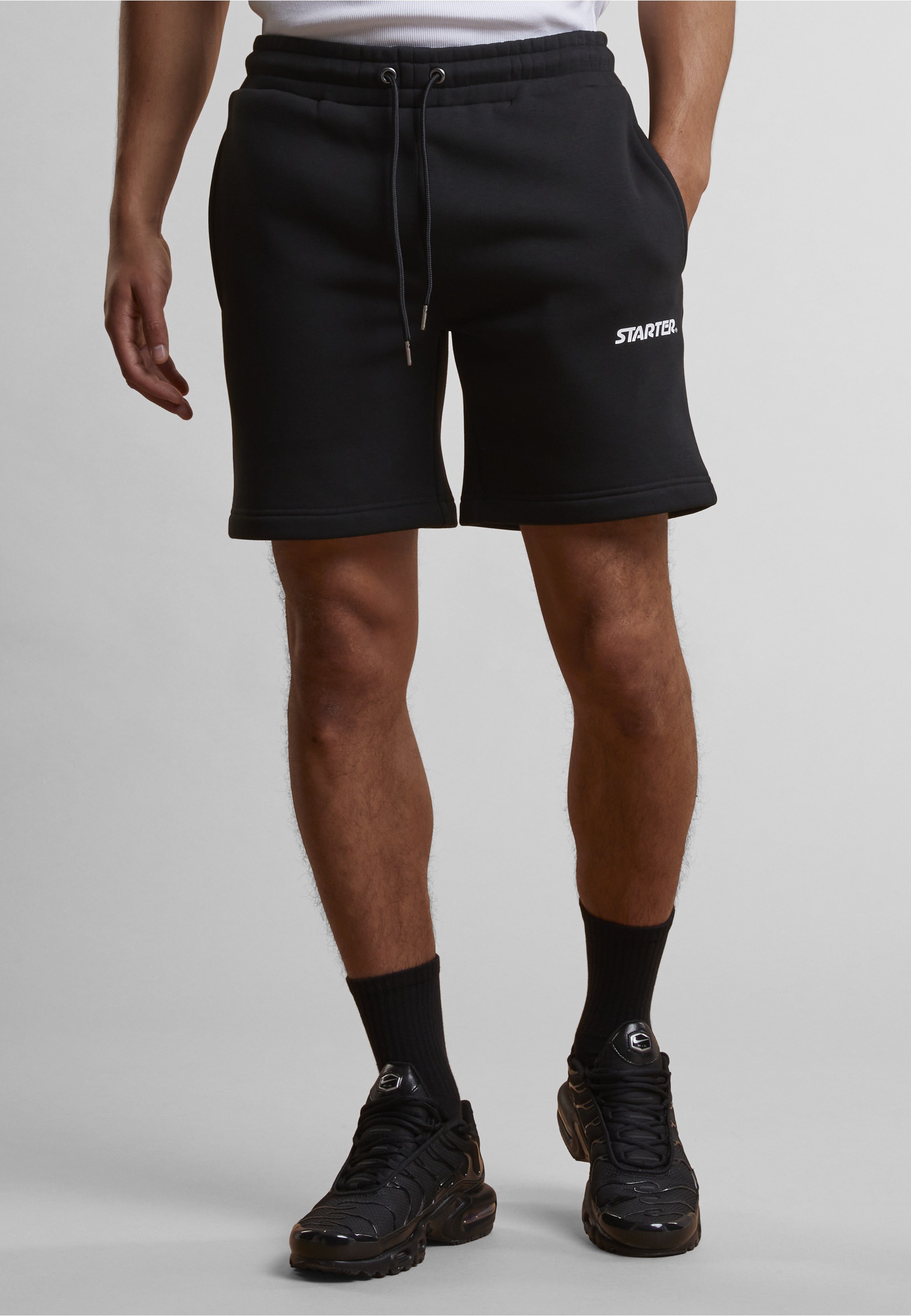 Starter Black Label Sweatshorts »Starter Black Label Starter Small Logo Essential Sweatshorts«