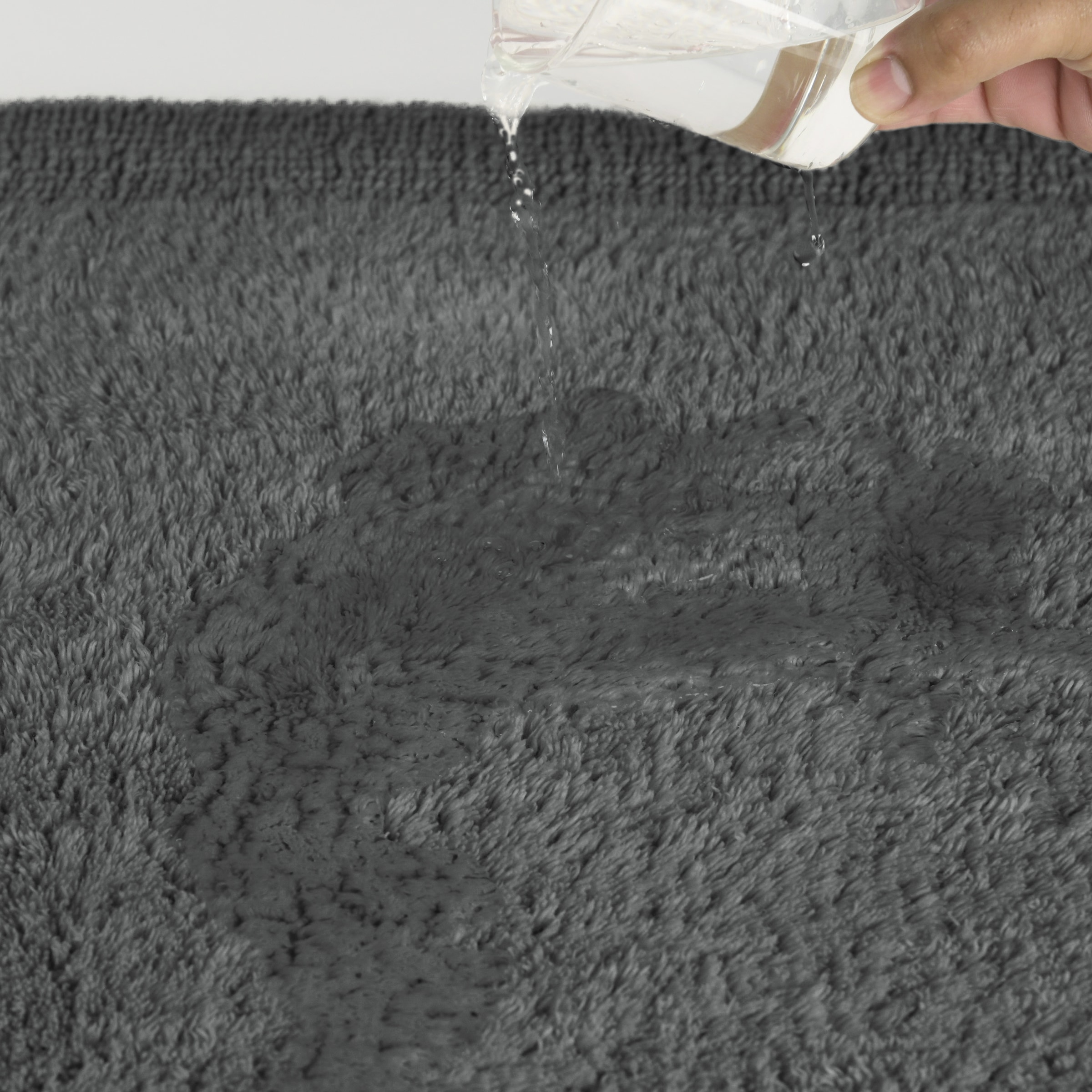 my home Badematte »Kapra, Badvorleger, Badezimmer Teppich«, beidseitig nutzbar-fußbodenheizungsgeeignet-strapazierfähig, mit Bordüre, Badteppich, Badematte, Baumwolle