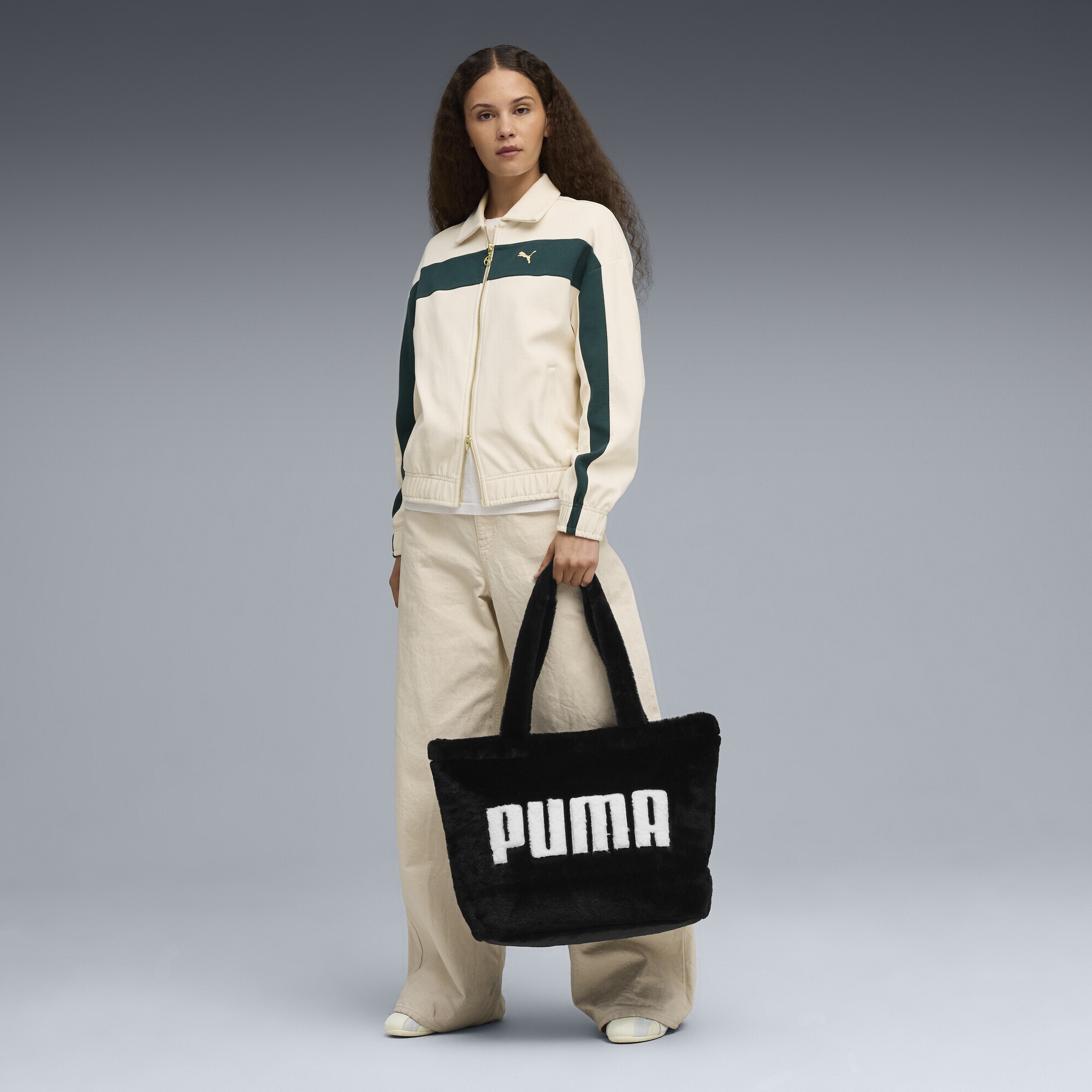 PUMA Shopper »UP Faux Fur 17 l Shopper Mädchen und Damen«