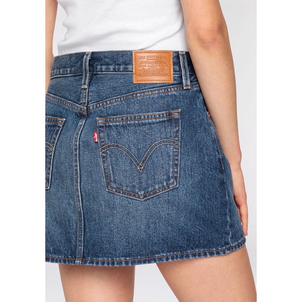 Levi's® Jeansrock »ICON SKIRT«, mit Used-Effekten und ausgefransten Kanten