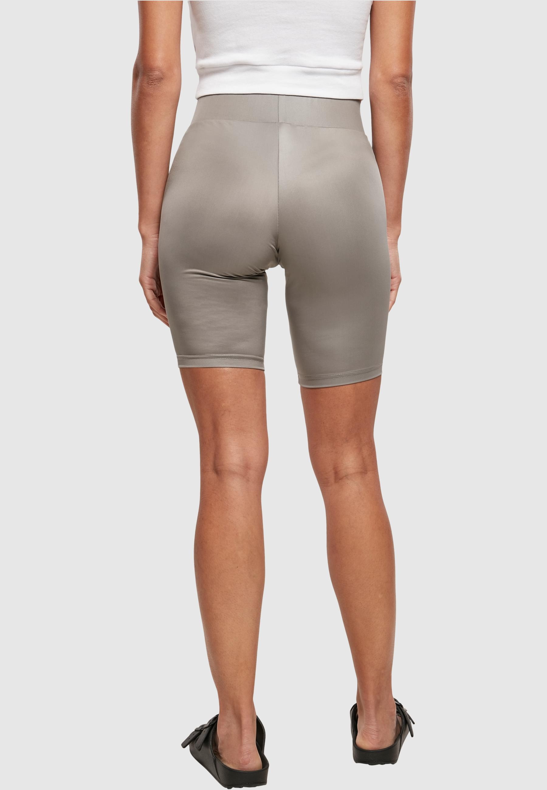 URBAN CLASSICS Stoffhose »Urban Classics Damen Ladies Synthetic Leather Cycle Shorts«, (1 tlg.)