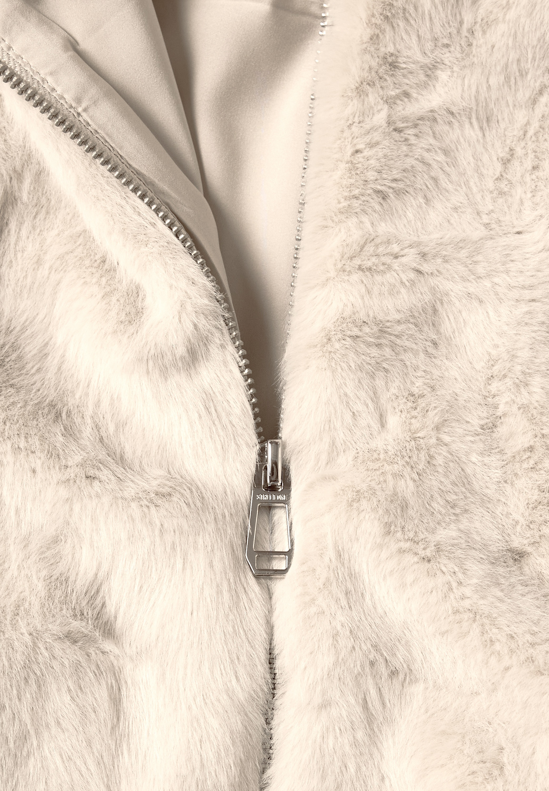 STREET ONE Kurzjacke mit Kapuze mit Kapuze