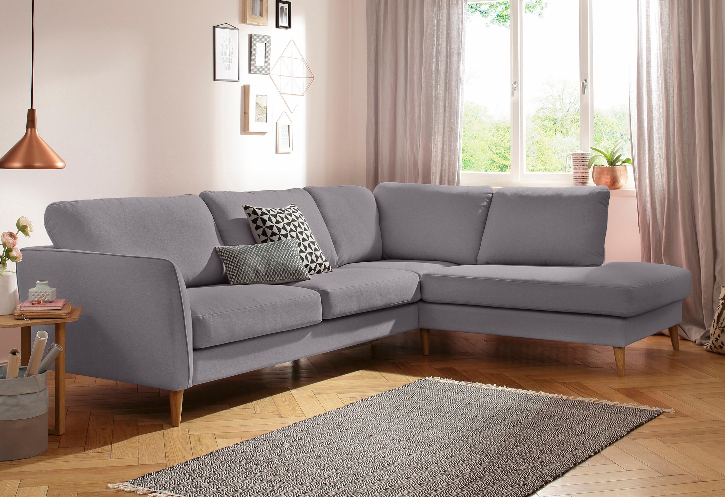 Home affaire Ecksofa »MARSEILLE 278/202 cm, L-Form, Ottom. rechts/links, verschiedene Bezüge«, Massivholzbeine Eiche, Landhausstil, Wellenunterfederung