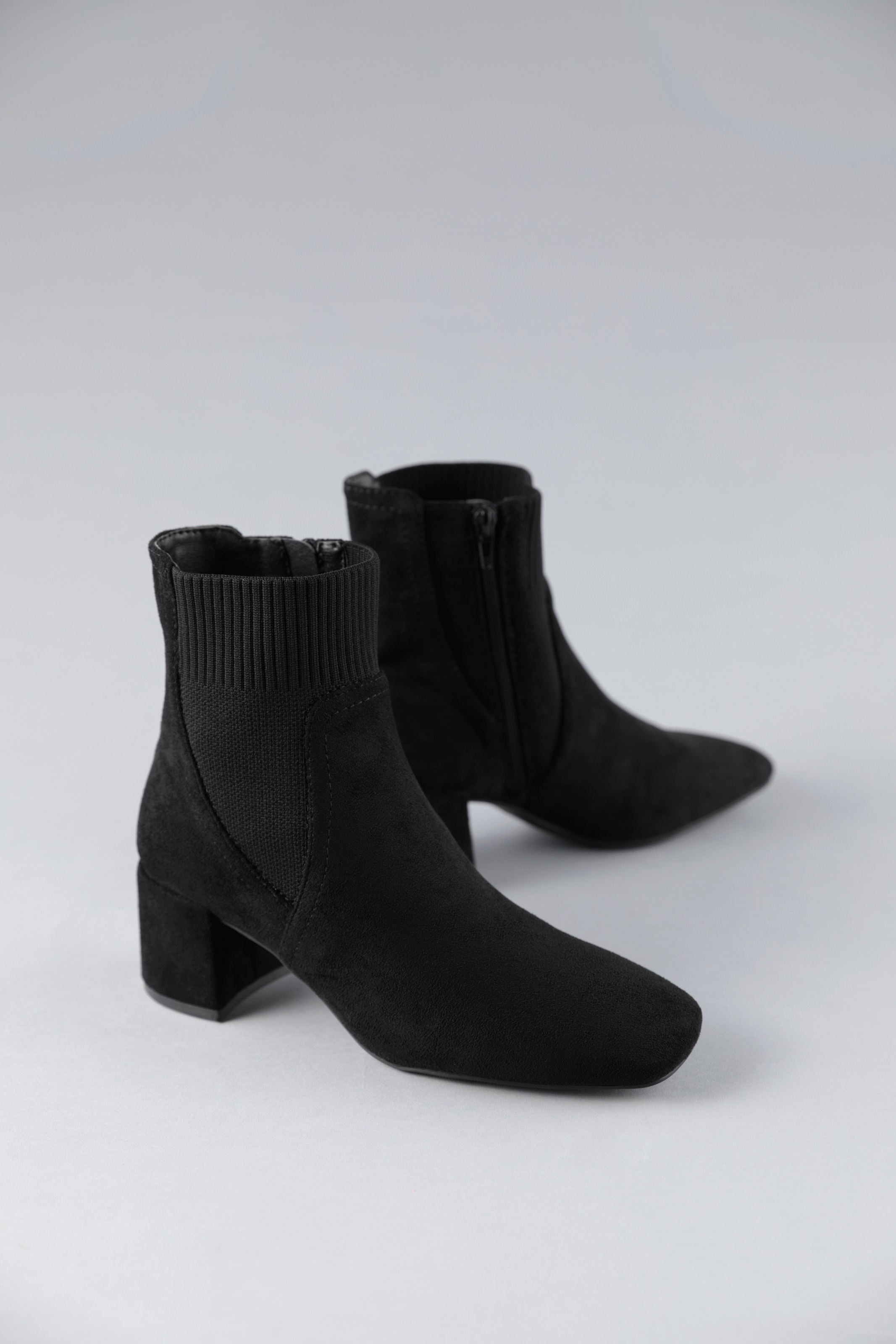 Stiefelette, Blockabsatz, Karreeform, mit Strick-Einsatz - NEUE KOLLEKTION