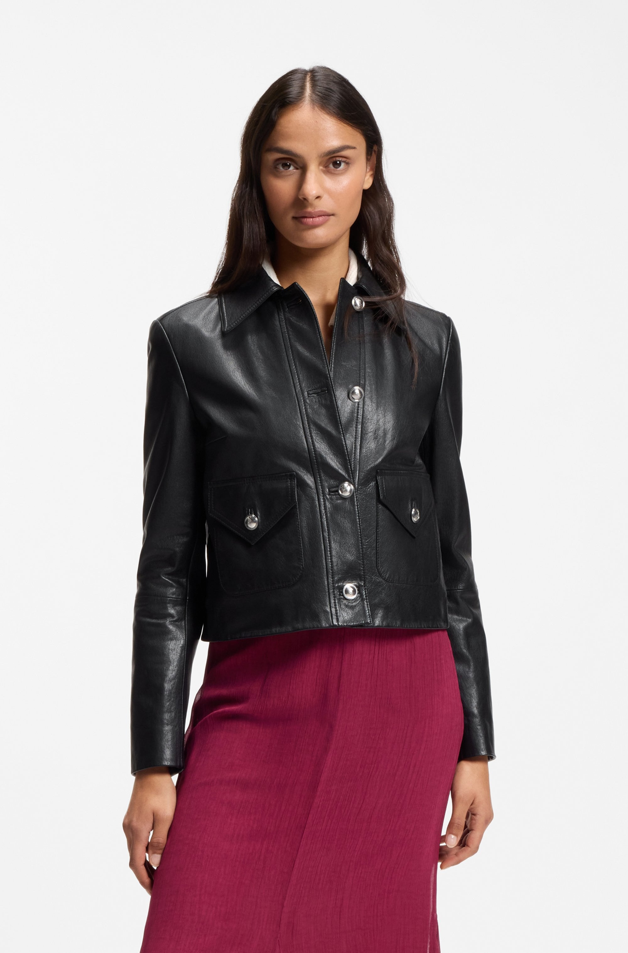 BOSS ORANGE Lederjacke "Sakara Premium Damenmode" mit Spitzkragen und Pattentaschen, Regular Fit