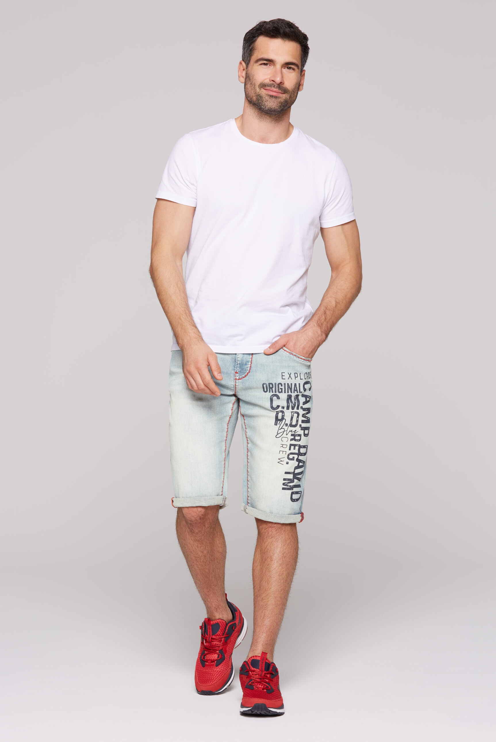 CAMP DAVID Jeansshorts, mit Turn-Up Saum