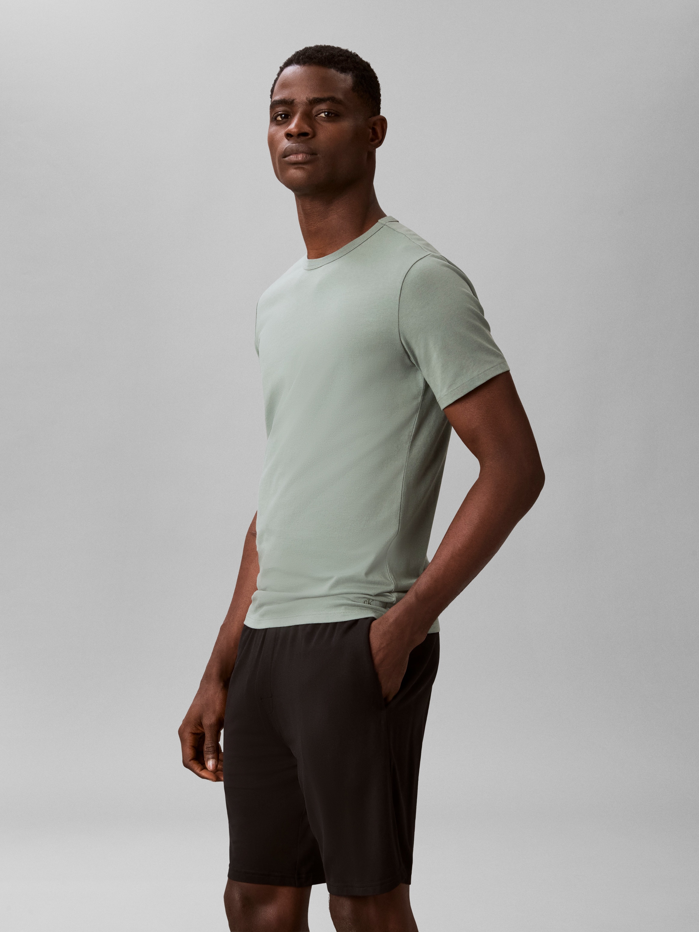 Calvin Klein Underwear T-Shirt »SHORT SLEEVE CREW NECK 3PK« Packung, 3er-Pack, 3 mit Logo am Saum