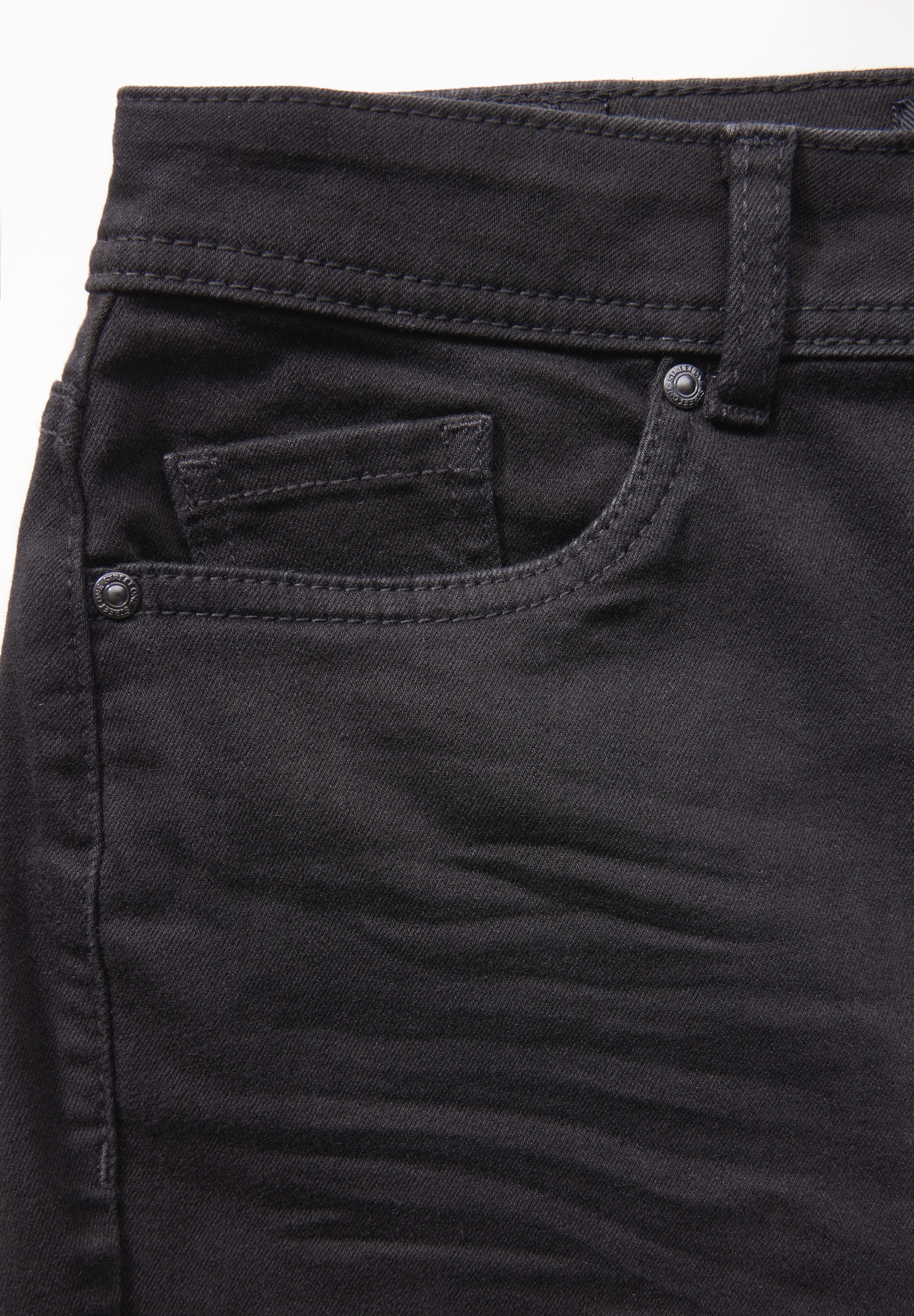 STREET ONE Slim-fit-Jeans, mit Doppelknopf am Bund