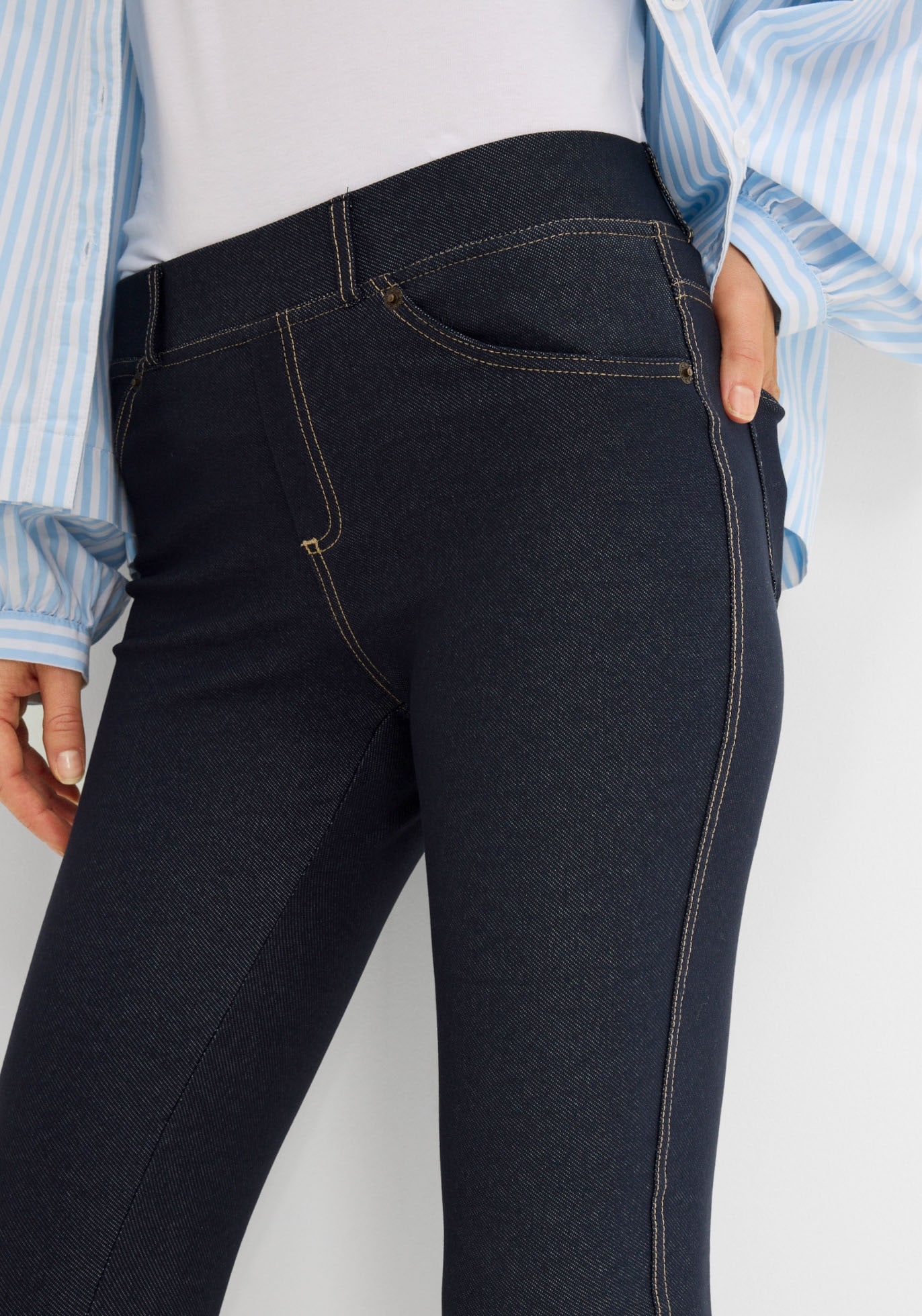 bonprix Leggings  Skinny Fit, mit Eingrifftaschen und Gesäßtaschen, mit Gummizug