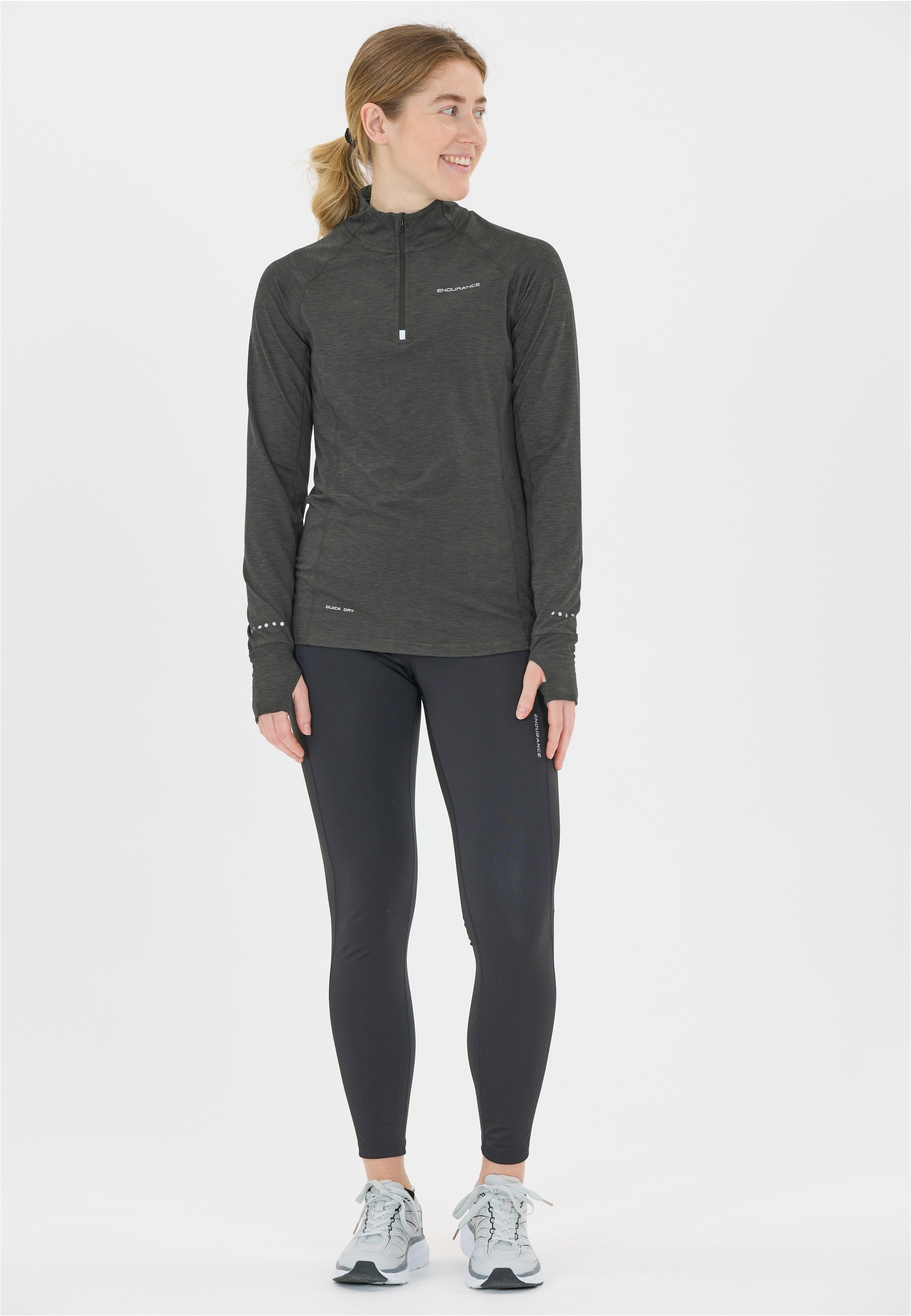 ENDURANCE Funktionsshirt "Canna" mit cleveren Daumenöffnungen günstig online kaufen