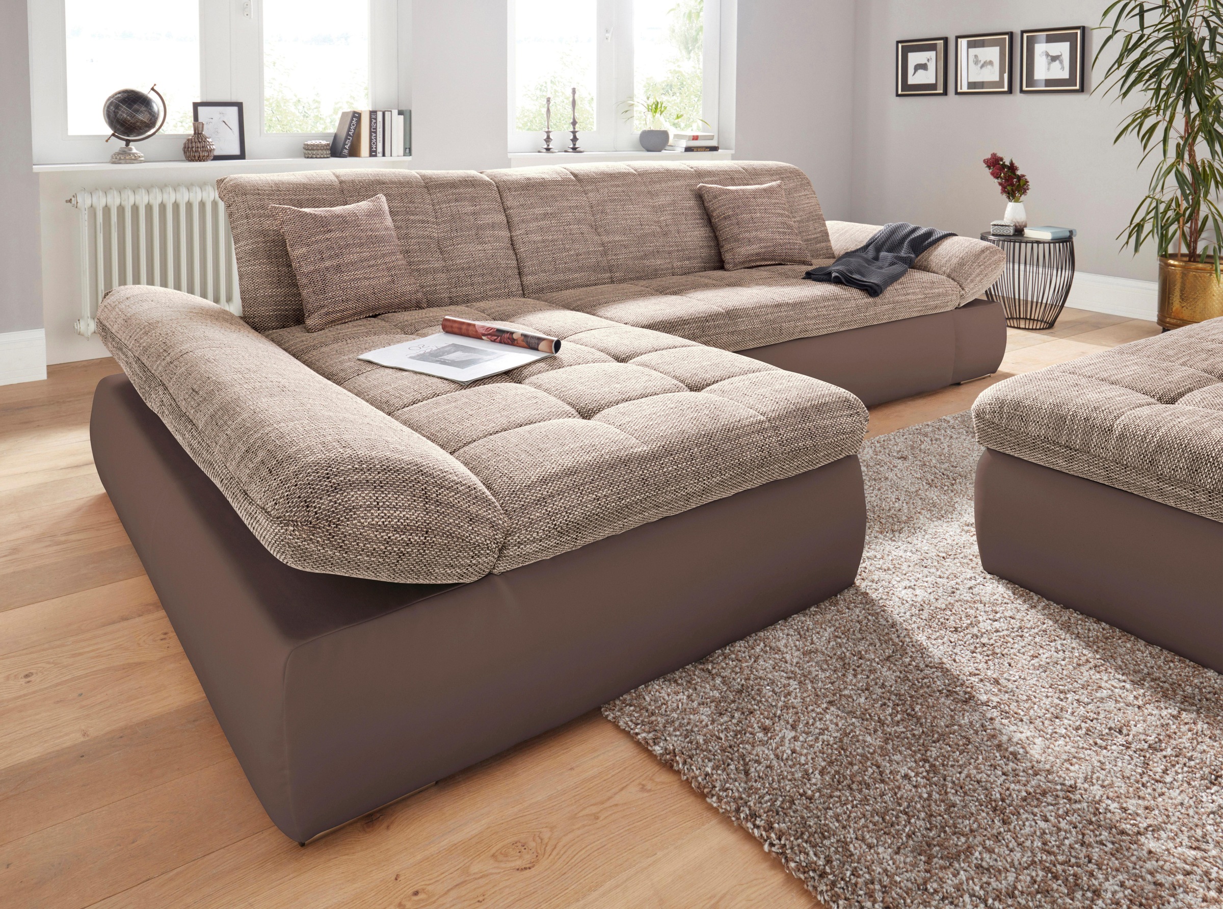 DOMO collection Ecksofa »PB Moric wahlweise mit Bettfunktion + Armteilverstellung, L-Form«, im XXL-Format, B/T/H:300/172/80 cm, feine Steppung