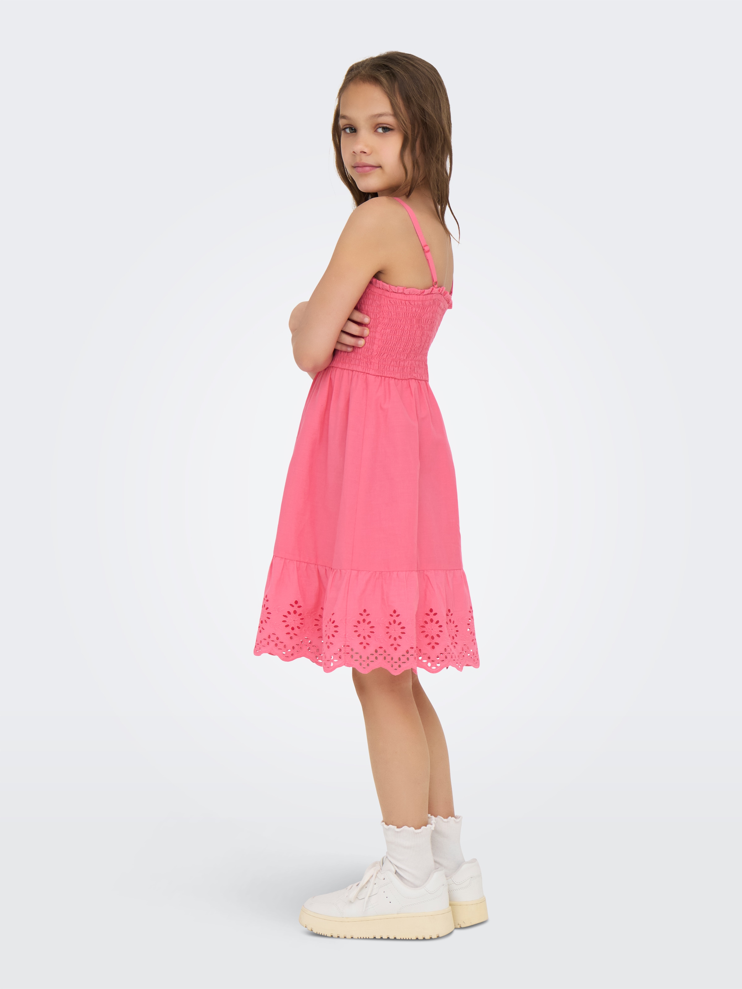 KIDS ONLY Trägerkleid »KOGLOU LIFE EMB SMOCK DRESS WVN«