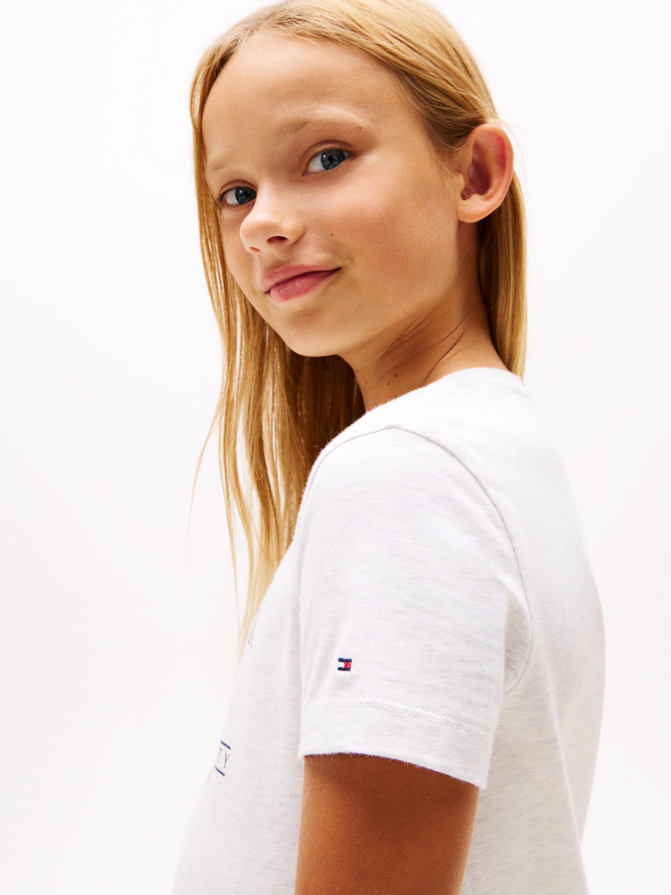 Tommy Hilfiger Shirtkleid »HILFIGER SEQUINS FLAG TEE DRESS«, mit Pailetten, mit Logo-Flag