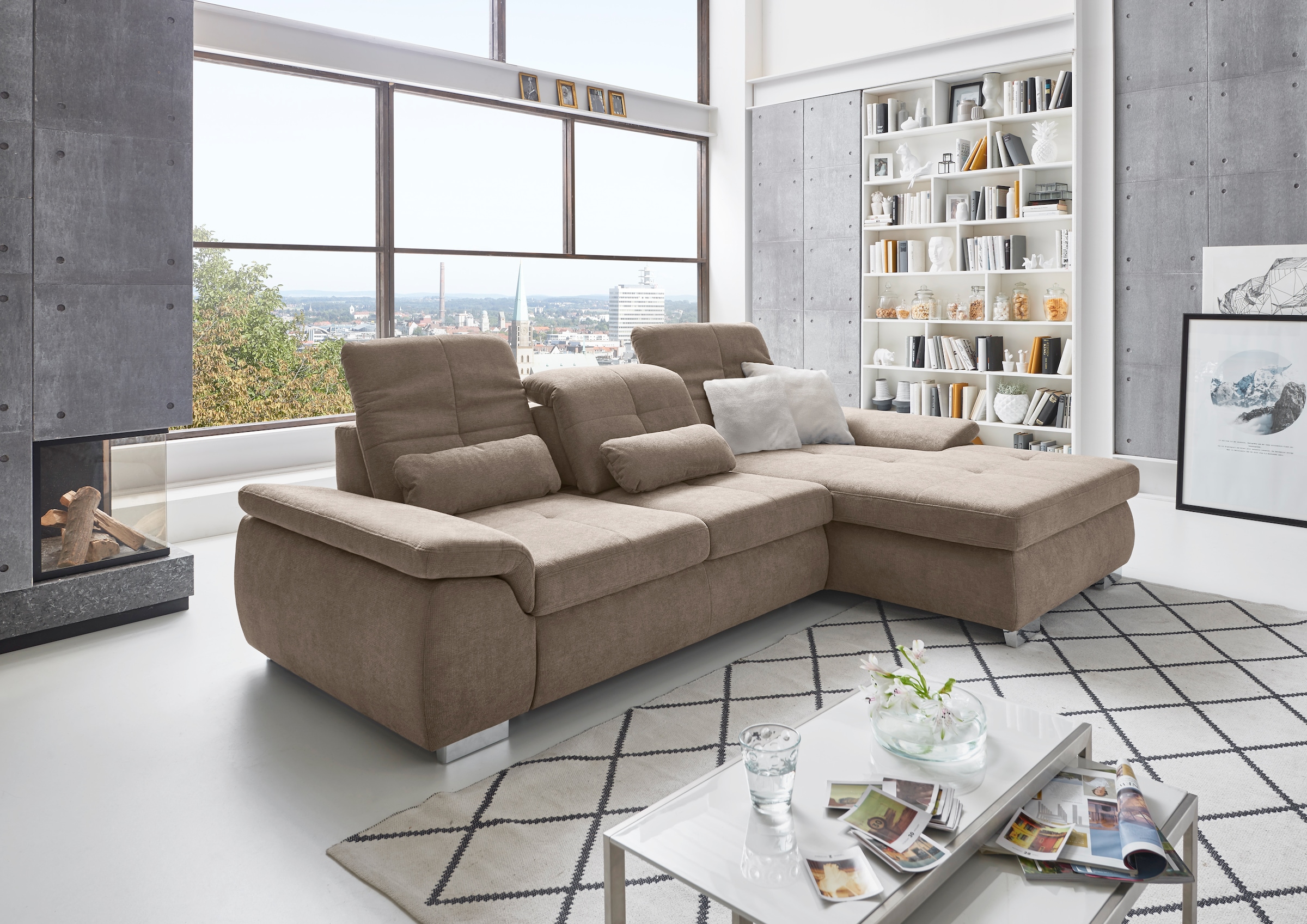 Die PlanBar Ecksofa »MP-IN16037 L-Form mit Kaltschaum-Polsterung«, mit Sitztiefenverstellung & Zierkissen