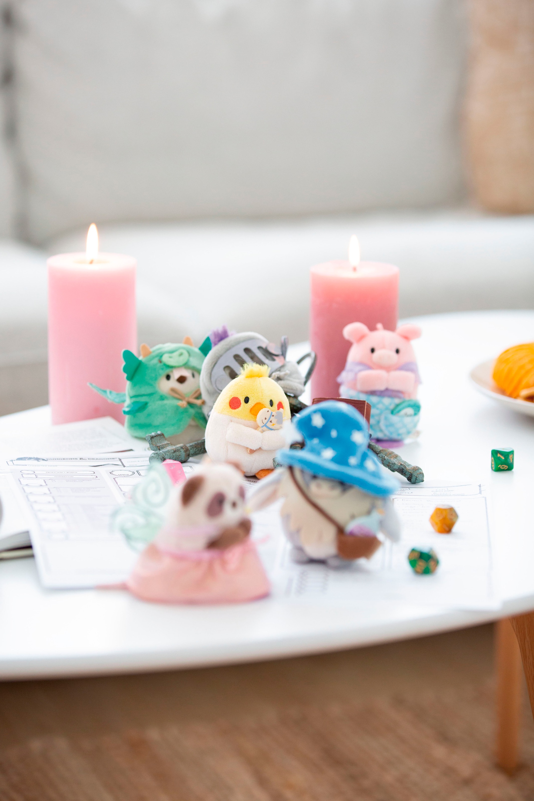 Nici Kuscheltier »mymochi, Sittich Chipsy 8 cm mit Steckenpferd und Ritterkostüm«, (Set), in Geschenkbox