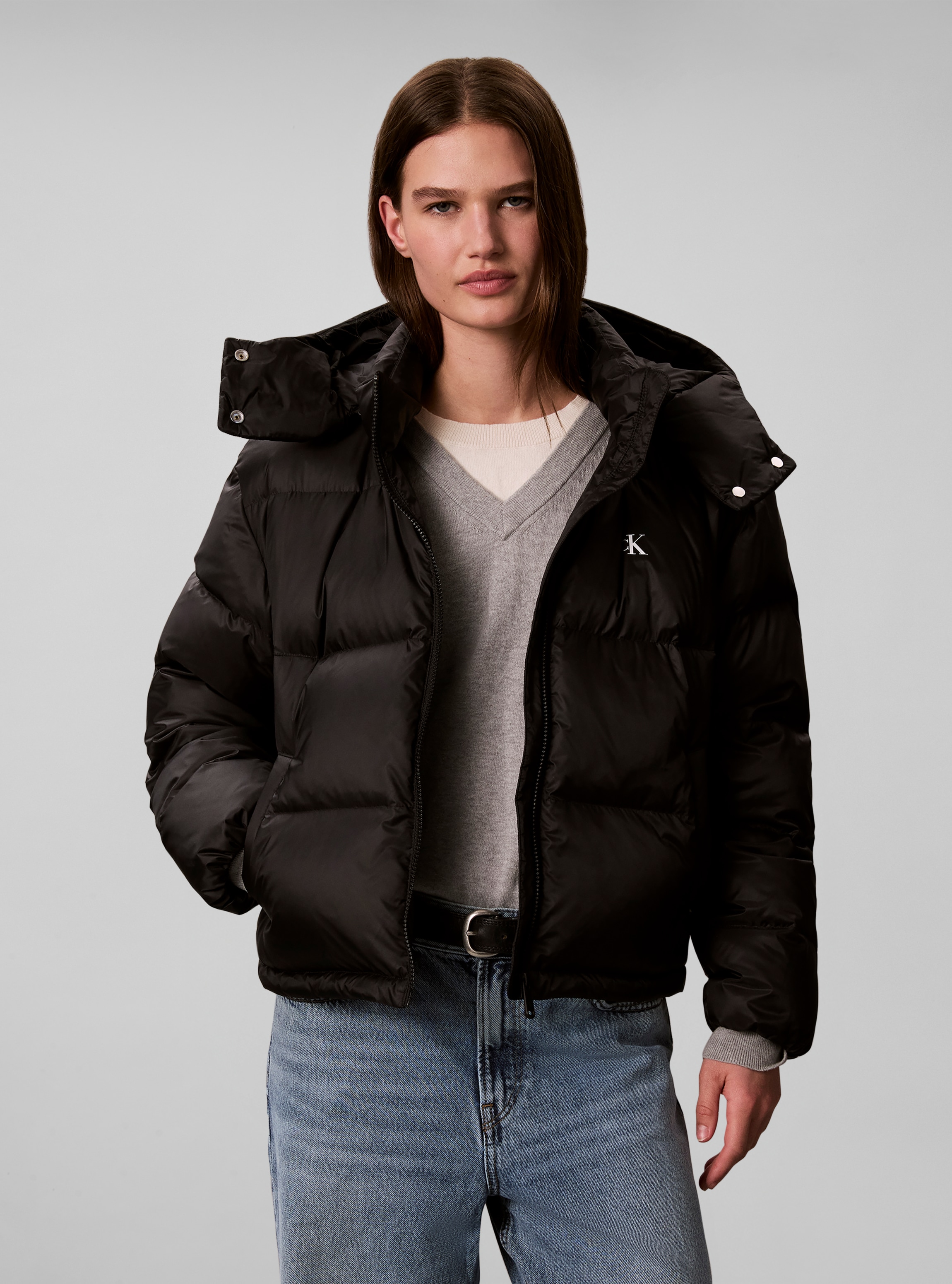 Calvin Klein Jeans Steppjacke mit Kapuze abnehmbare Kapuze, Regular Fit, kurze Form, wattiert