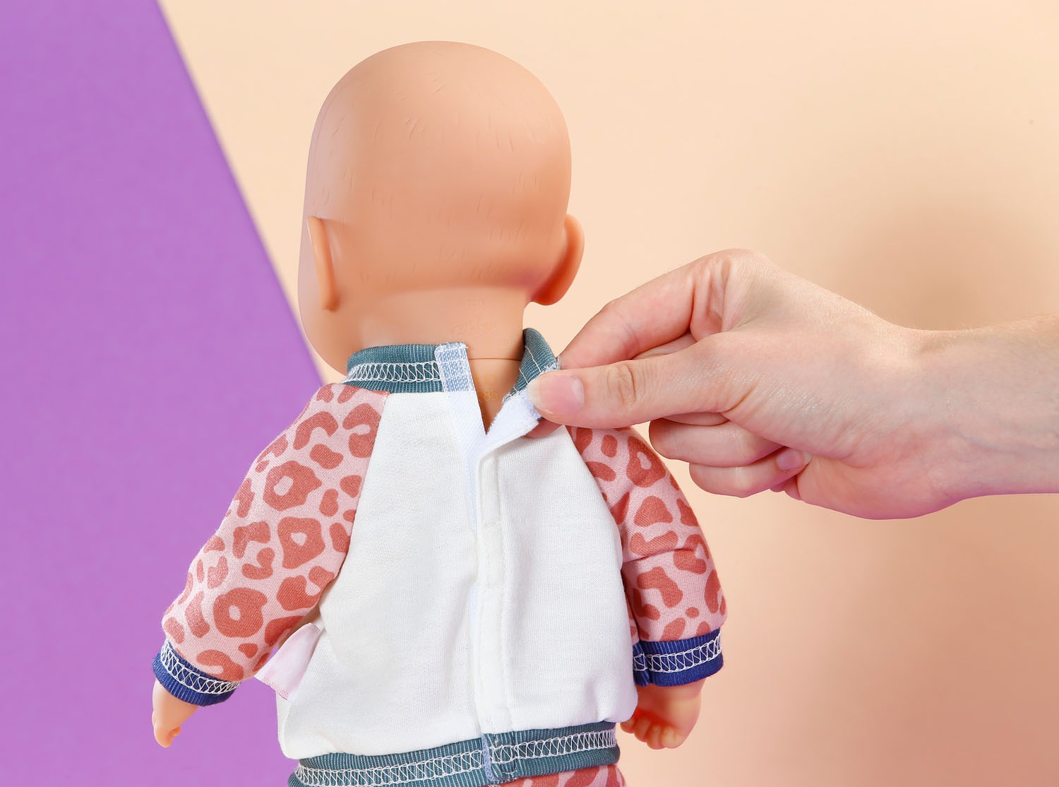 Baby Born Puppenkleidung »Jogging Anzug Dschungel, 36 cm«, mit Kleiderbügel