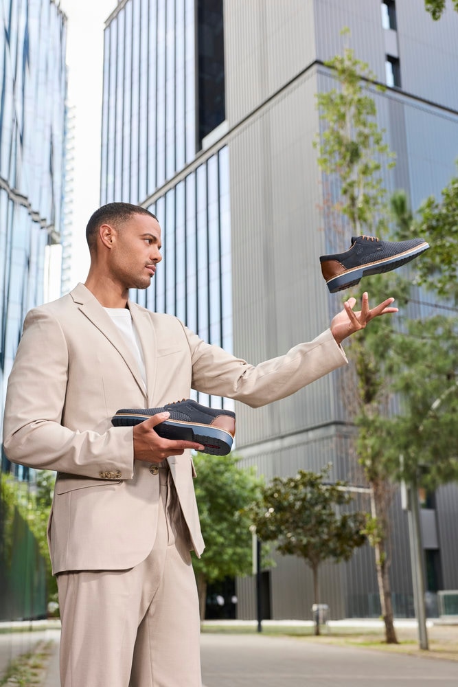 Rieker Schnürschuh  mit modischer Perforation, Freizeitschuh, Halbschuh, Schnürschuh