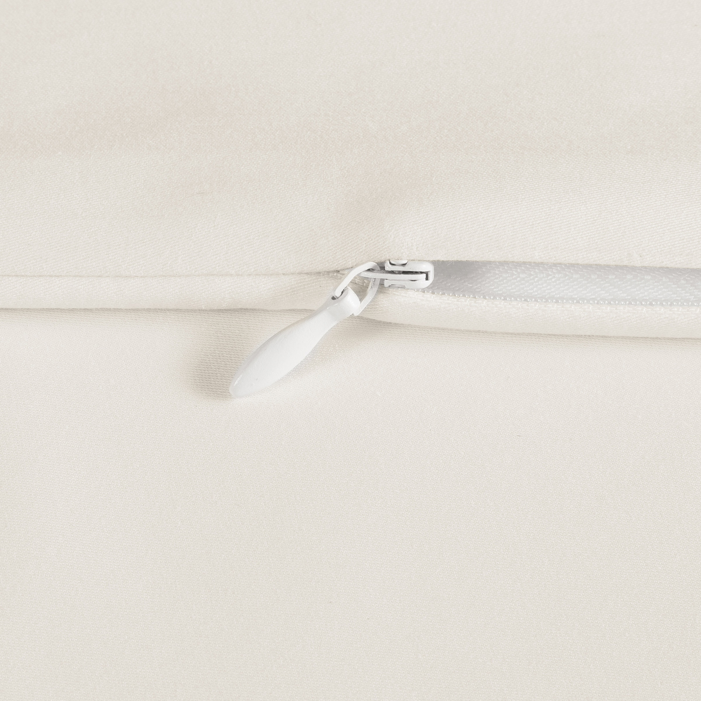 Möve Kissenbezug »Möve Luxery«, (1 St.), mit elegantem Zierstick