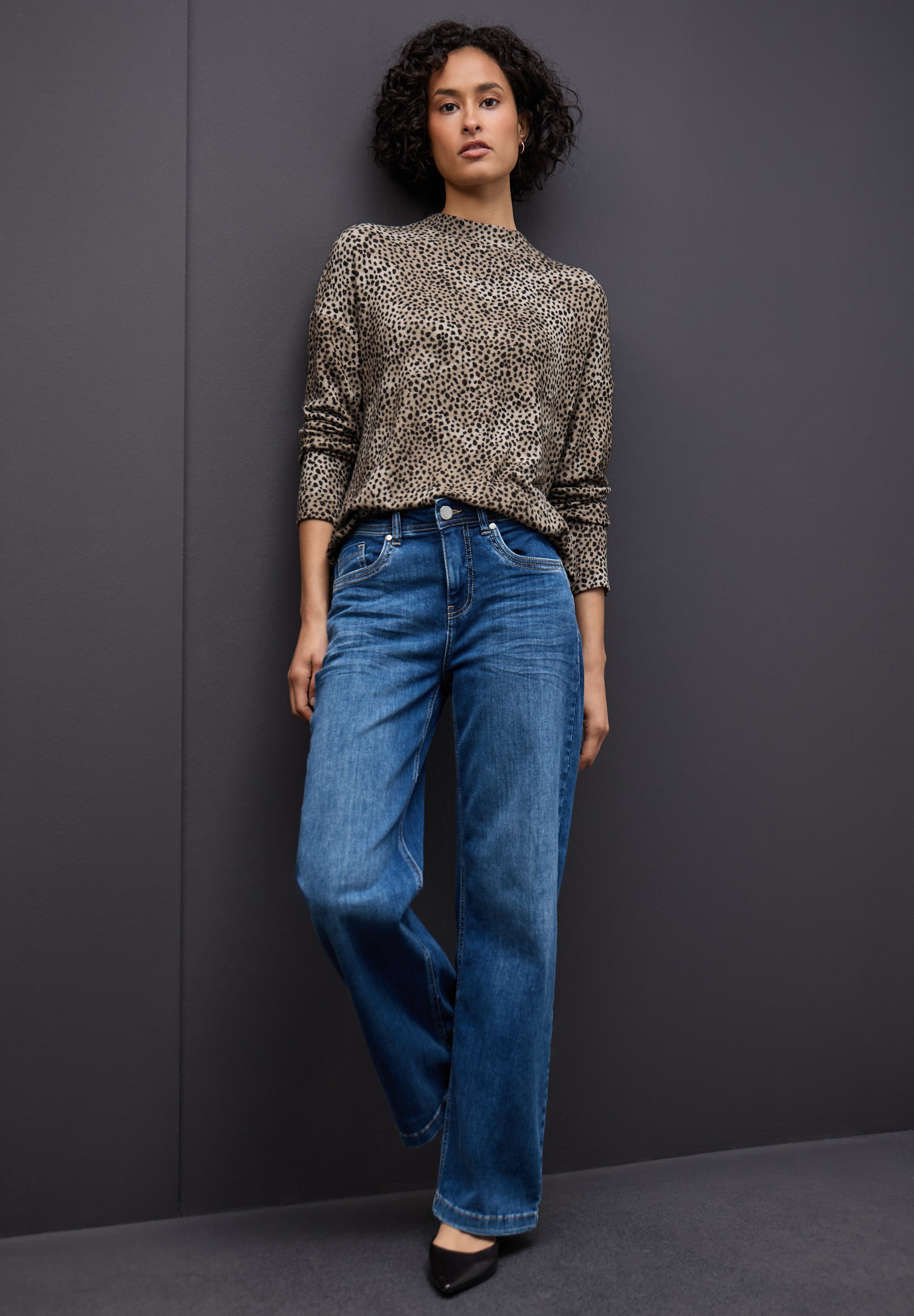 STREET ONE Stehkragenpullover mit Leo-Print