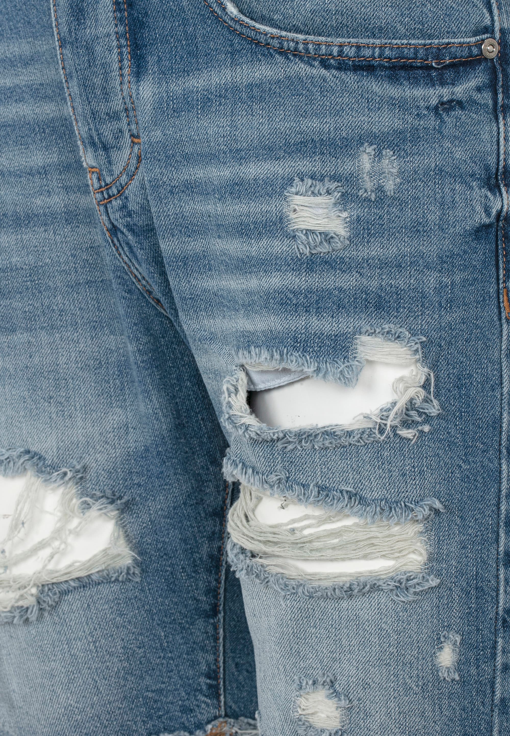 RedBridge Shorts »Hemel Hempstead«, mit coolen Destroyed-Elementen