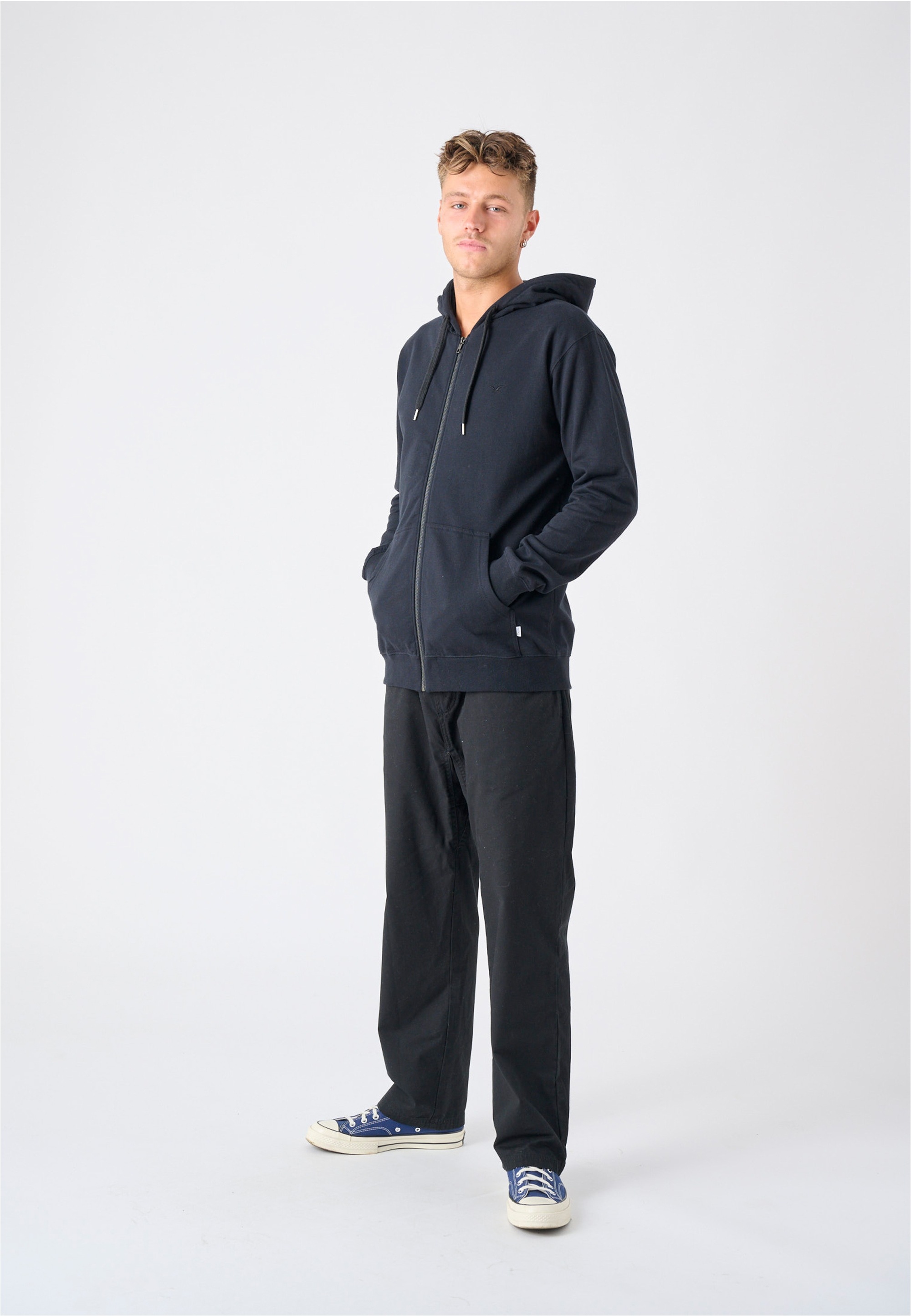 Cleptomanicx Sweatjacke »Ligull« mit kleiner Möwenstickerei