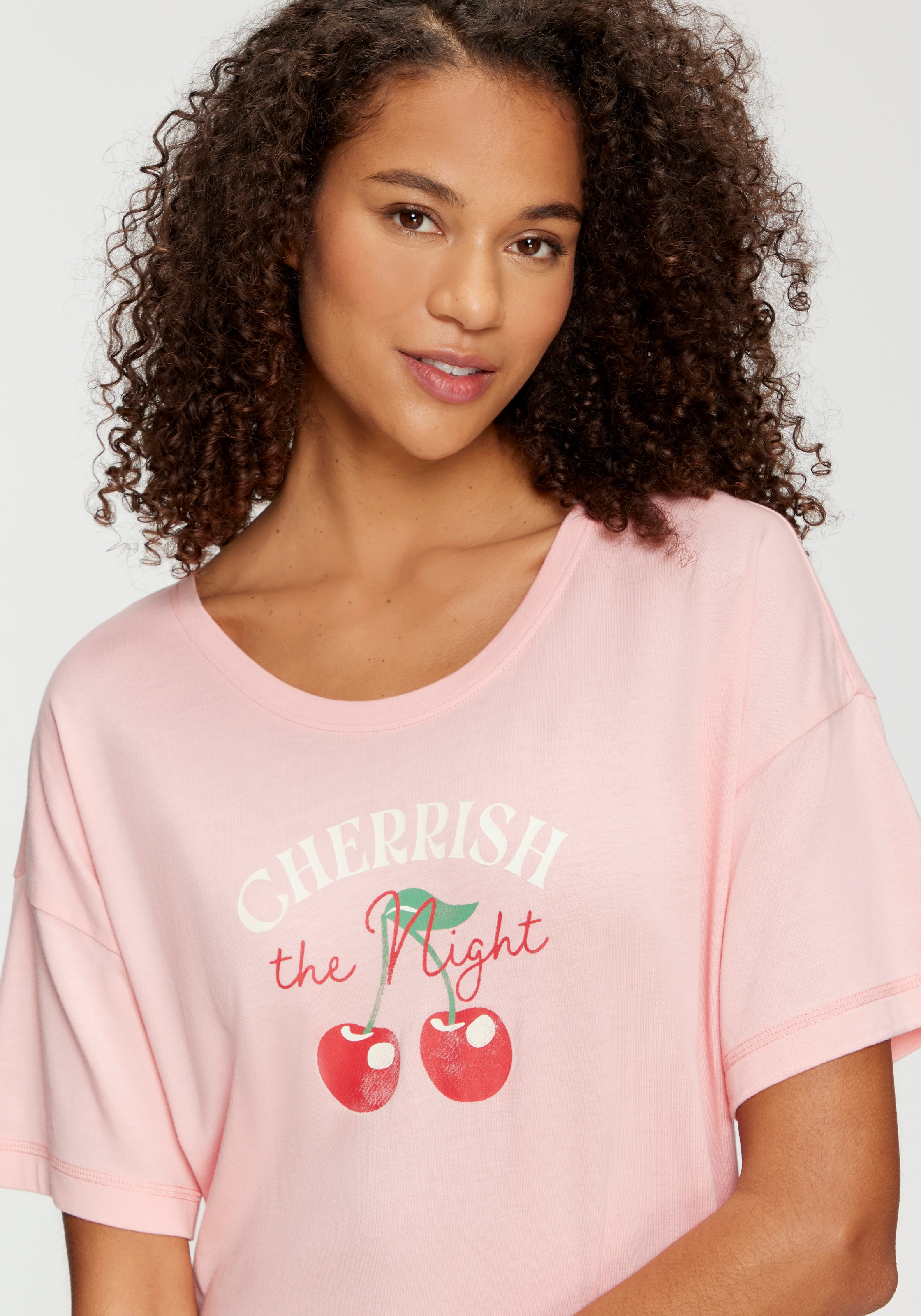 Vivance Dreams Sleepshirt mit süßem Früchtedruck