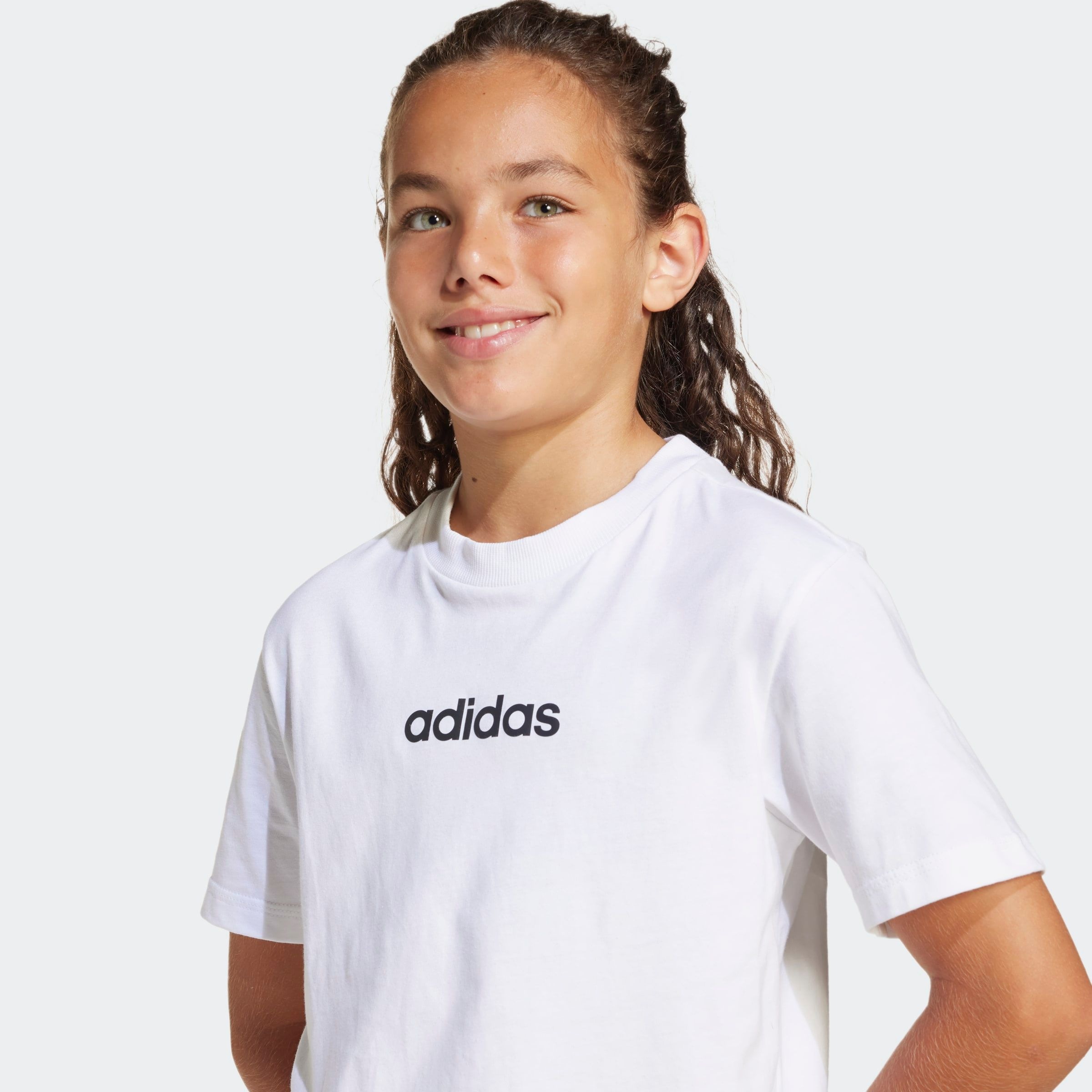 adidas Sportswear T-Shirt »ESSENTIALS KIDS« sportlicher Stil, Rundhalsausschnitt, lässige Passform