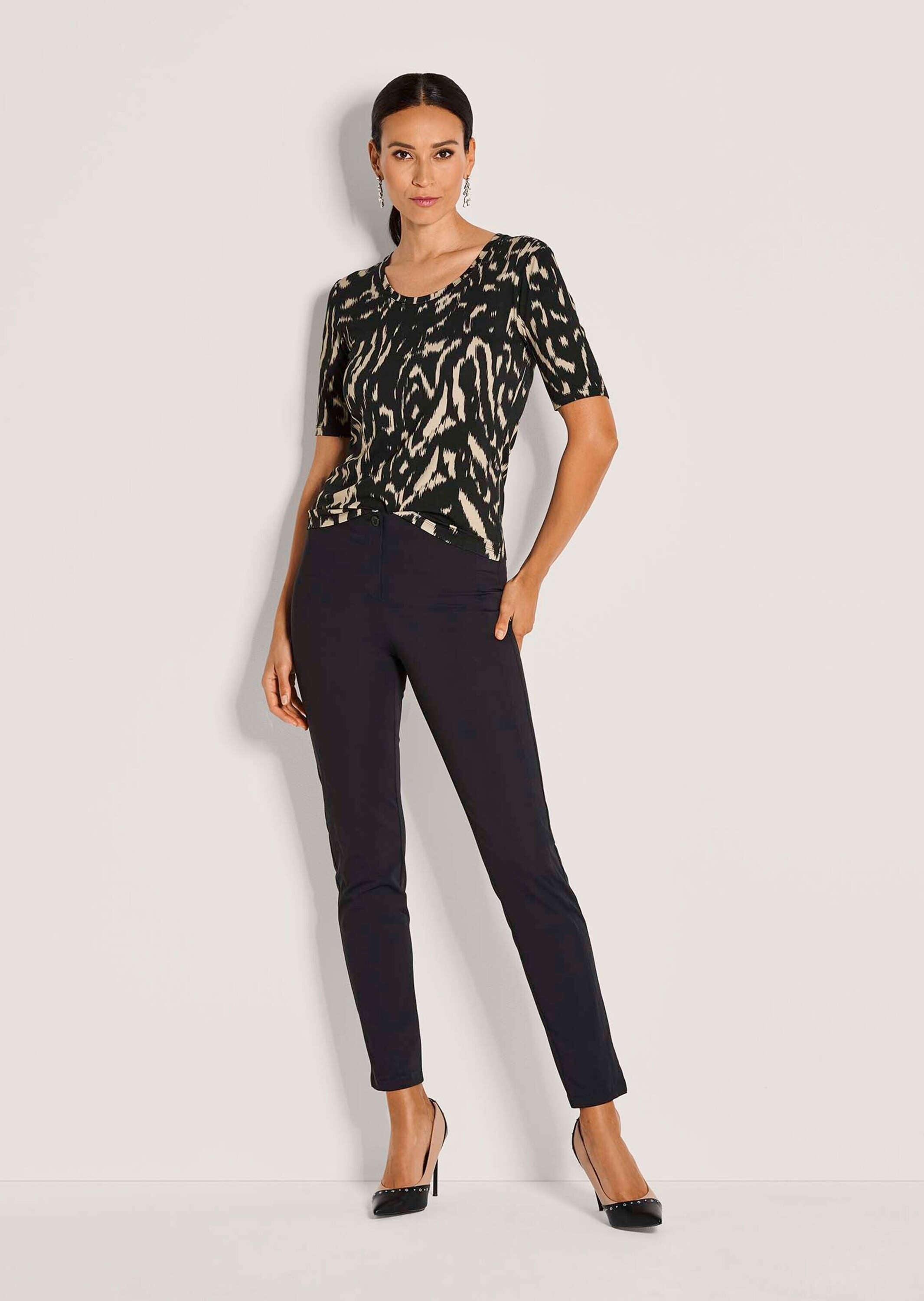 MADELEINE Kurzarmshirt "Blusenshirt Elegantes Viskose-Shirt mit Print" günstig online kaufen