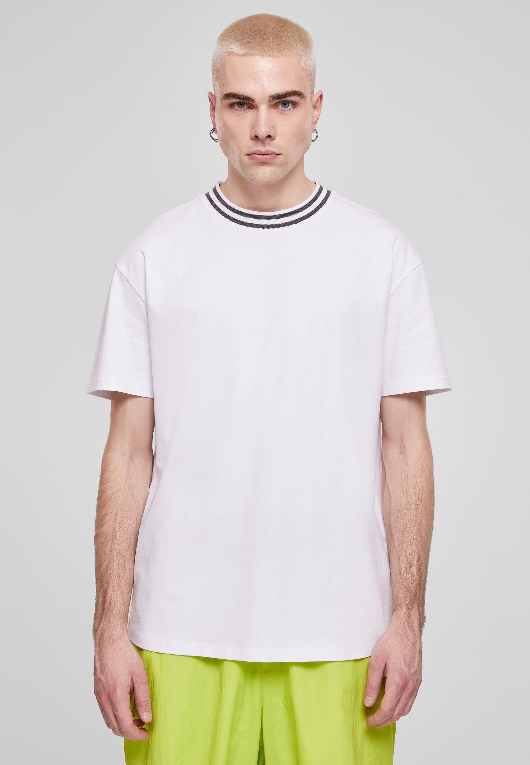 URBAN CLASSICS Kurzarmhemd »Urban Classics Herren Kicker Tee«, (1 tlg.)