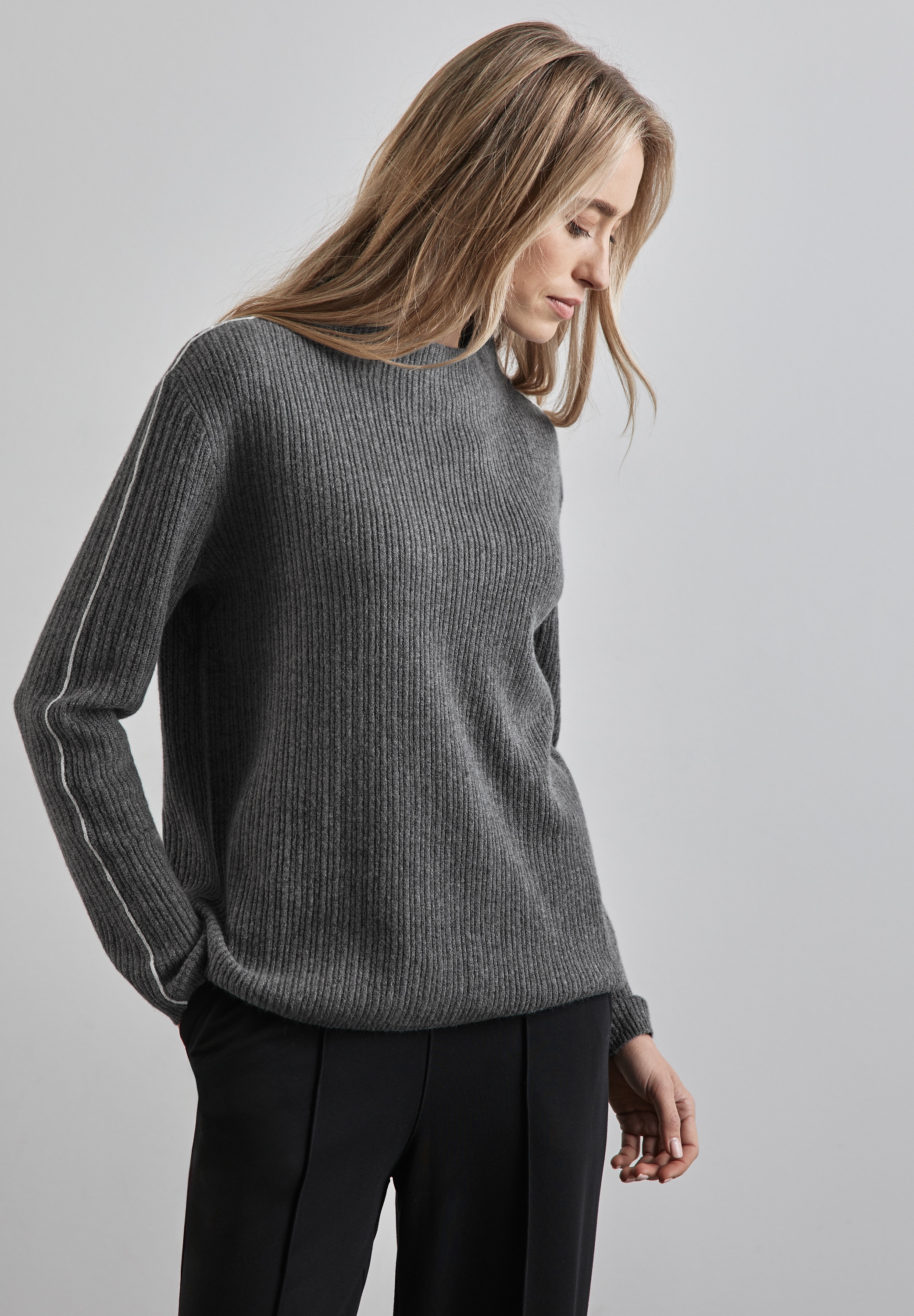 STREET ONE Strickpullover, mit Turtleneck