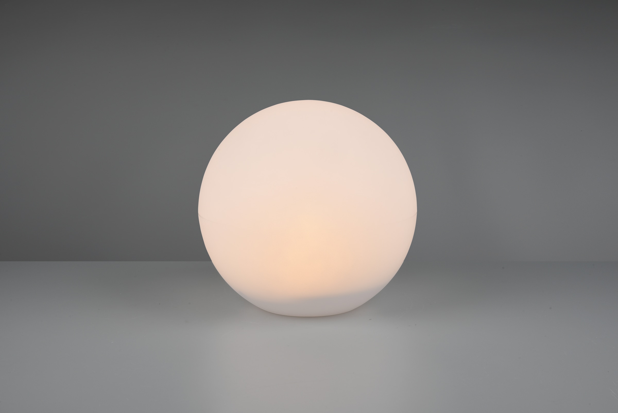 REALITY Leuchten LED Solarleuchte »MELO, Kugel Gartenleuchte Akku Solar, mit Erdspieß, Fernbedienung«, 1 flammig, Leuchtmittel LED-Board | LED fest integriert, Solar Kugellampe, RGB Farbwechsel, Dämmerungssensor, Memoryfunktion