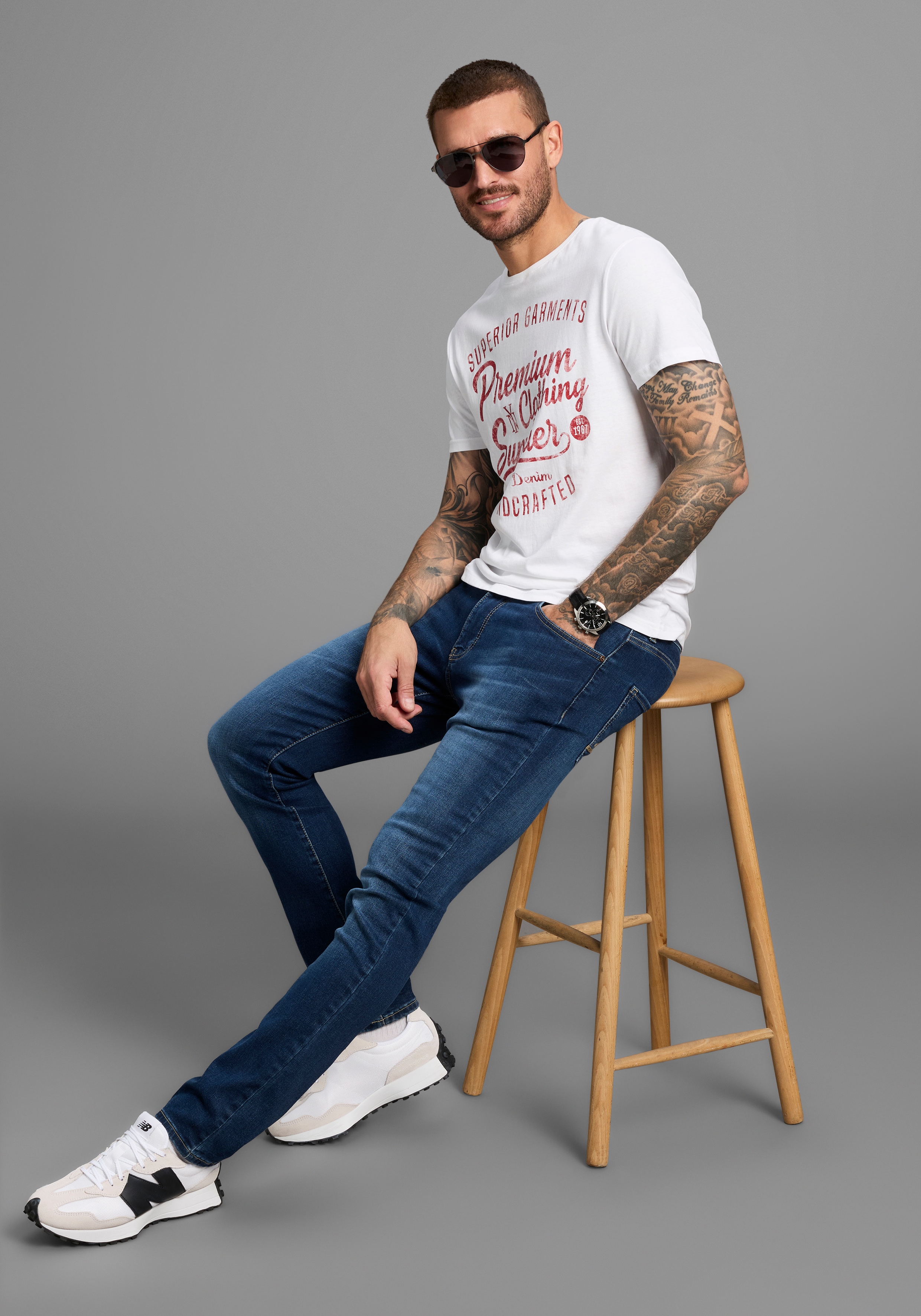 AJC T-Shirt Kurzarm, schmale Passform, im Vintage-Design