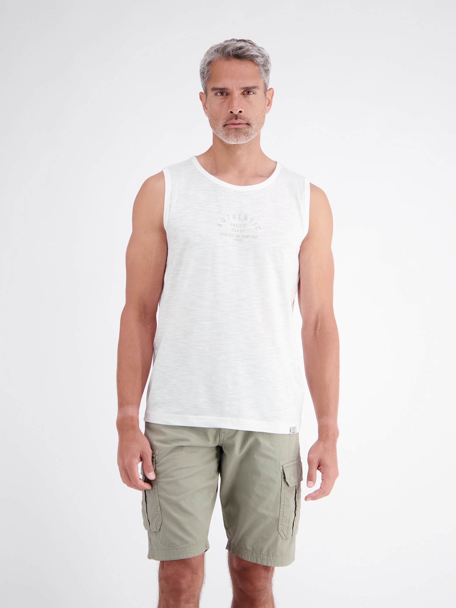 LERROS Muskelshirt "Luftiges Tanktop aus Baumwolle mit trendigem Slogan-Print"