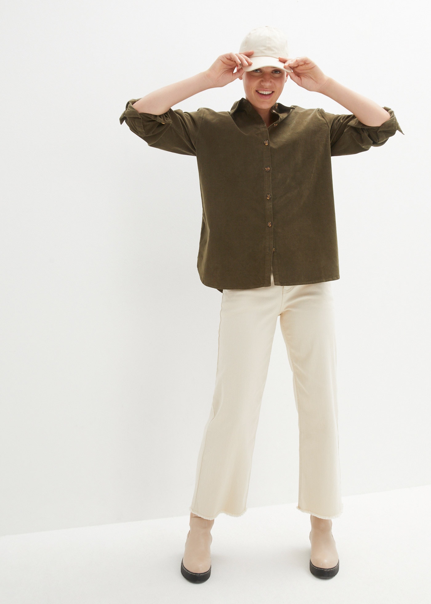 bonprix Langarmbluse »Cord-Hemd mit Seitenschlitz«, Cord-Hemd mit Seitenschlitz
