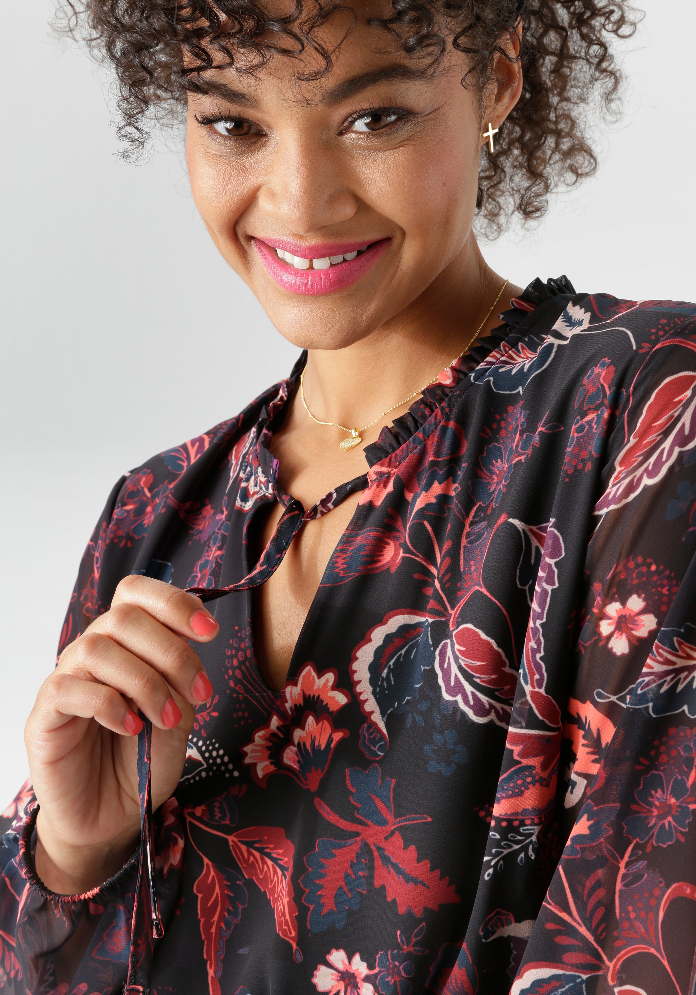 Aniston PLUS Maxikleid, in Chiffon mit Blumen Print - NEUE KOLLEKTION