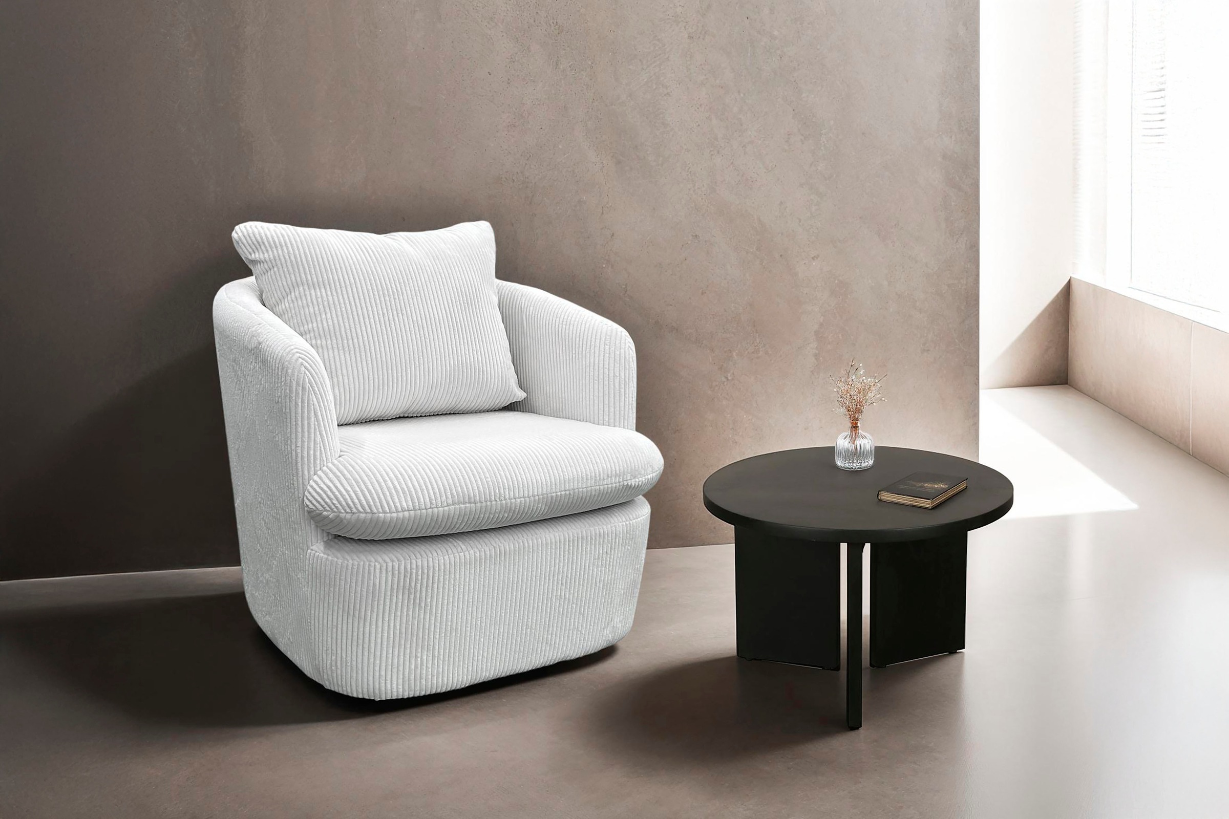 byLIVING Couchtisch »Round«, (1 St.), aus 2,5cm starkem Massivholz schwarz, einzeln oder im Set stellbar
