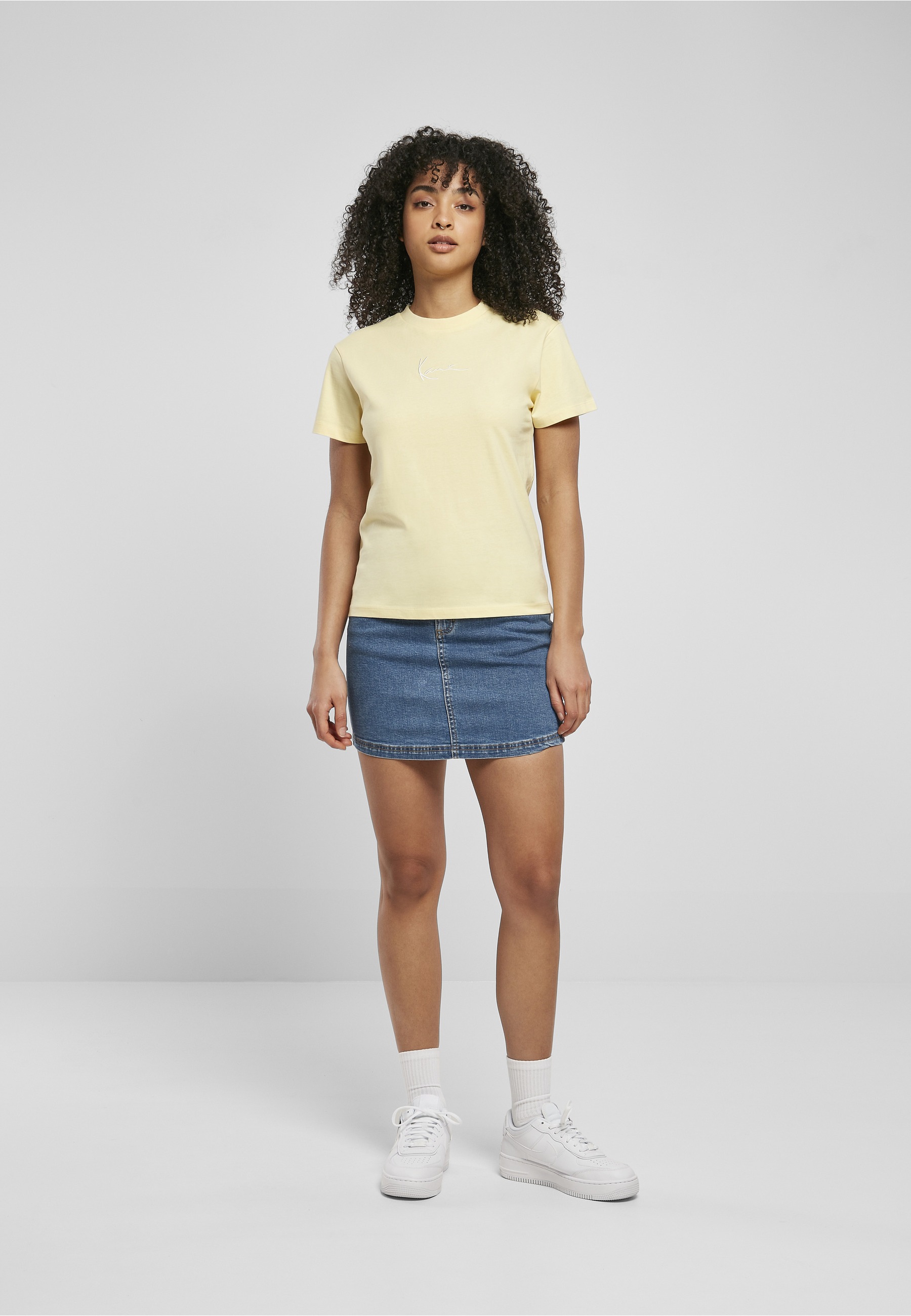 Karl Kani T-Shirt »Karl Kani Damen KW221-001-2 Small Signature Tee light yellow« 1 Stk.