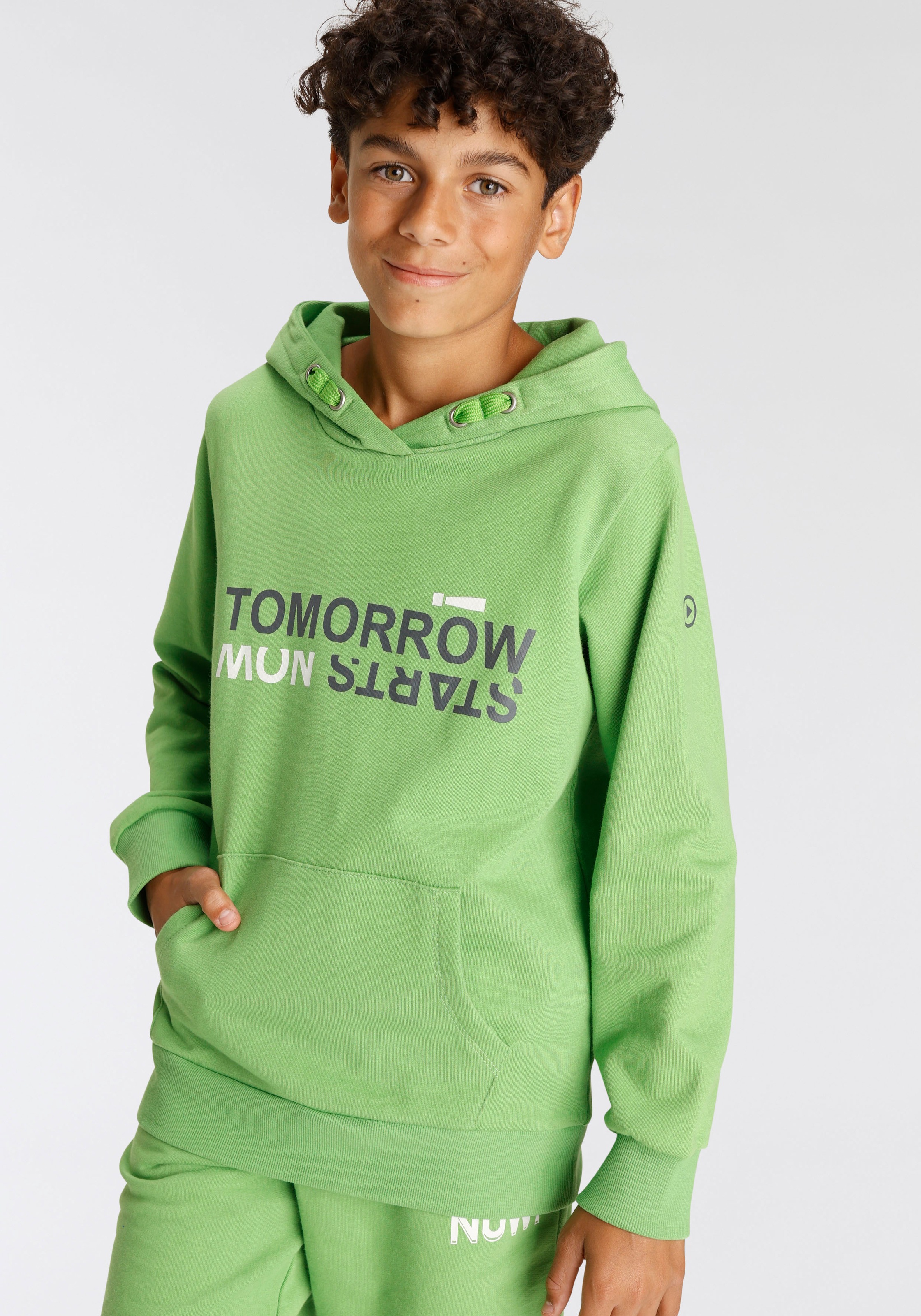 BAUR KIDSWORLD online Kapuzensweatshirt kaufen | »TOMORROW Spruch STARTS NOW!«,