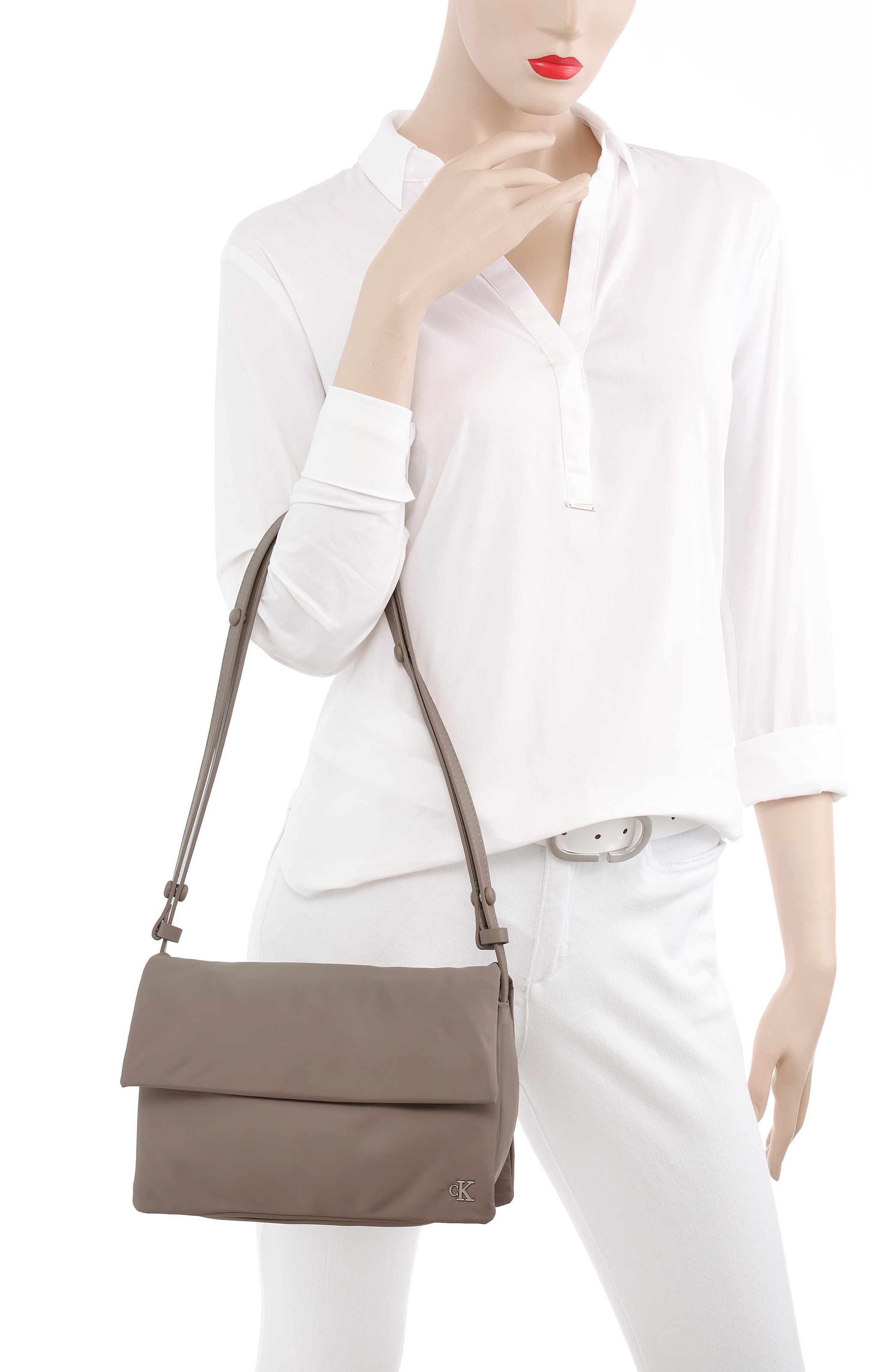 Calvin Klein Jeans Schultertasche »MICRO MONO EW FLAP25 NY«, Handtasche, Umhängetasche, Crossbody-Bag