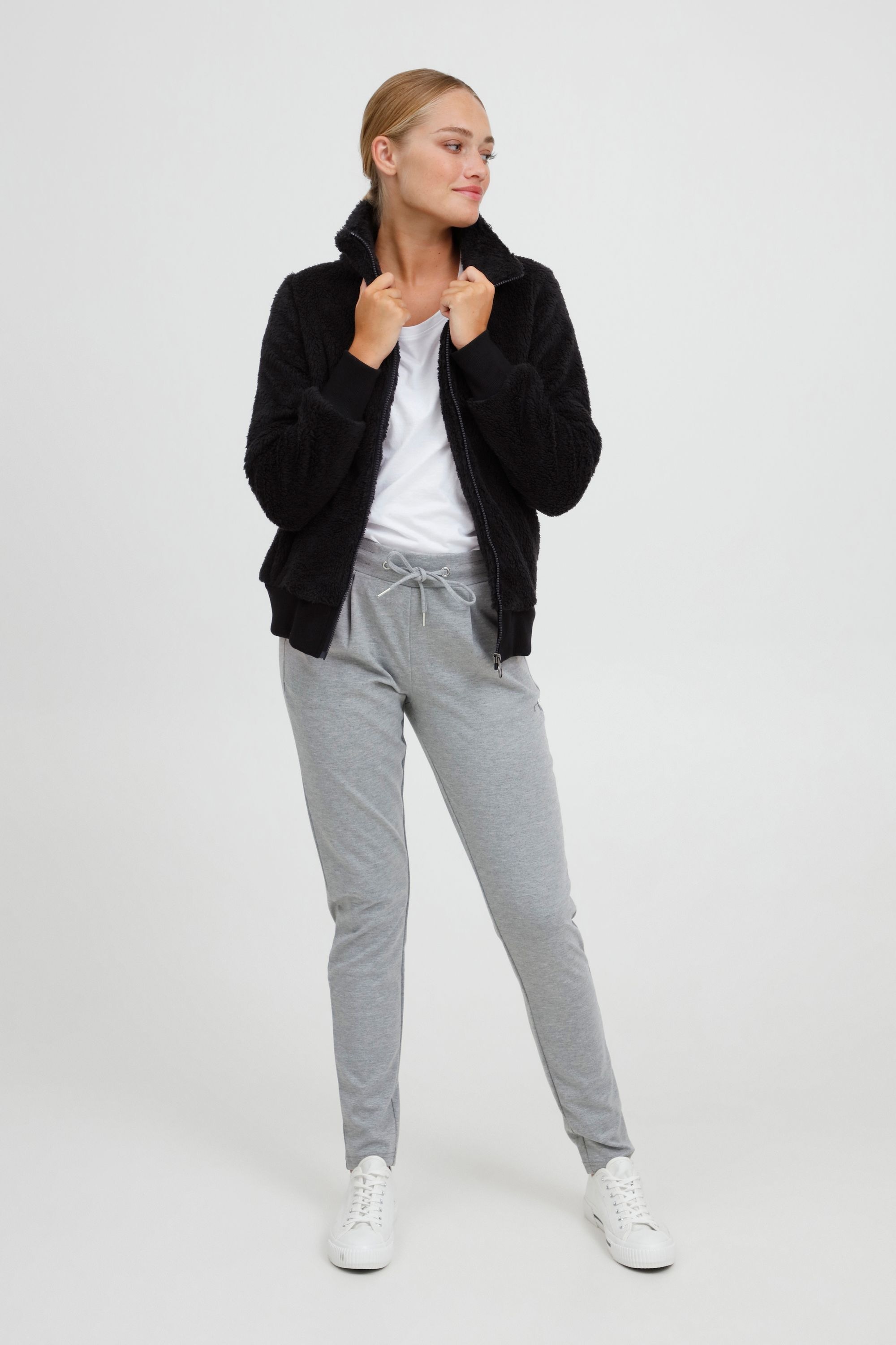 OXMO Sweatjacke "Bomberjacke OXAnneka" günstig online kaufen