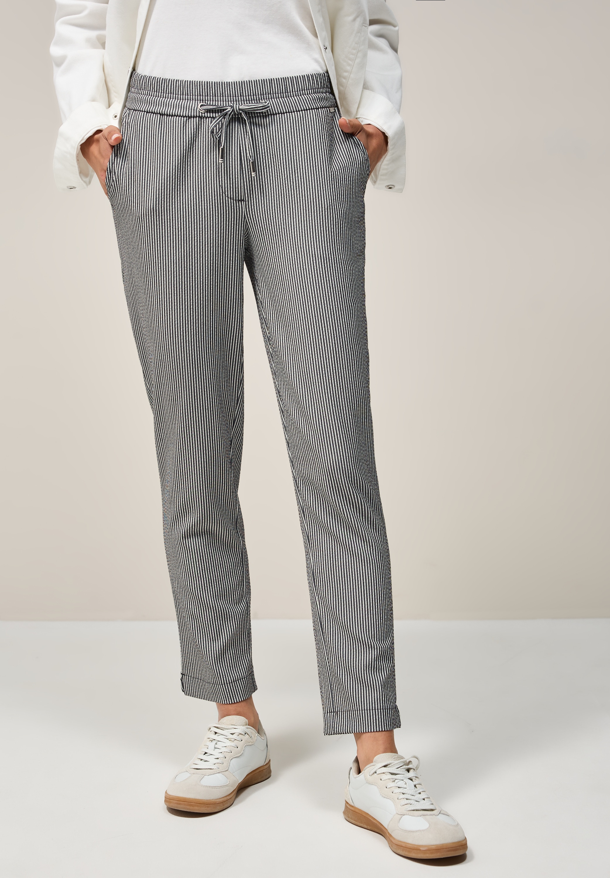 Cecil Middle Waist